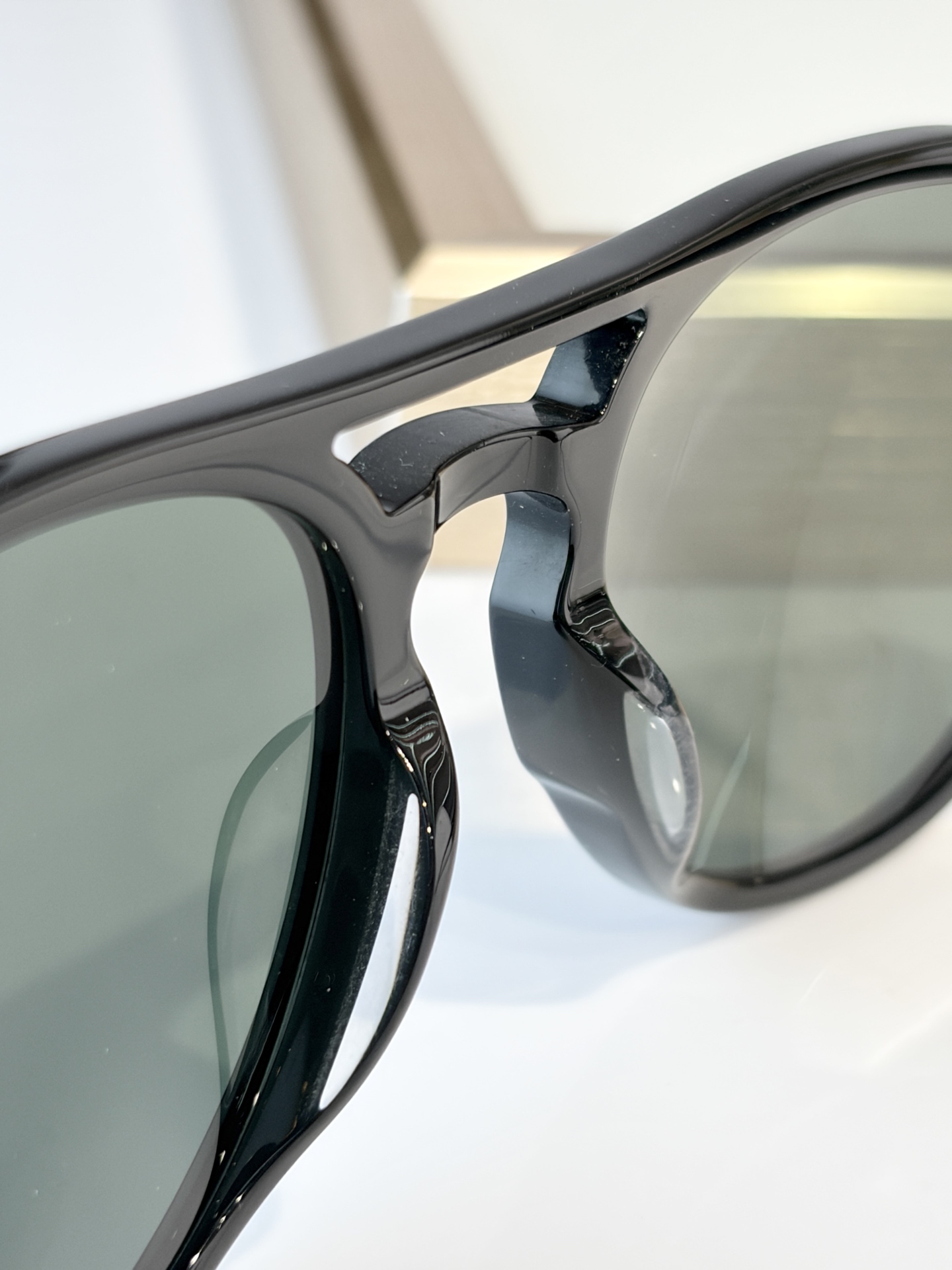 Perso*玻璃镜片 Glass lensMODEL：3235-SSIZE：55口20-145