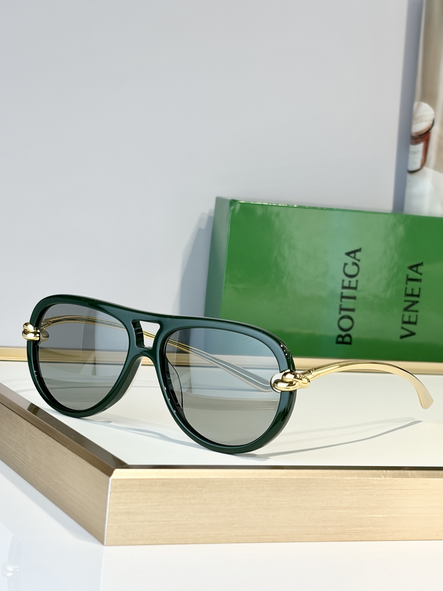 BOTTEGA VENETAMod：BV1418SSize：58口15-145