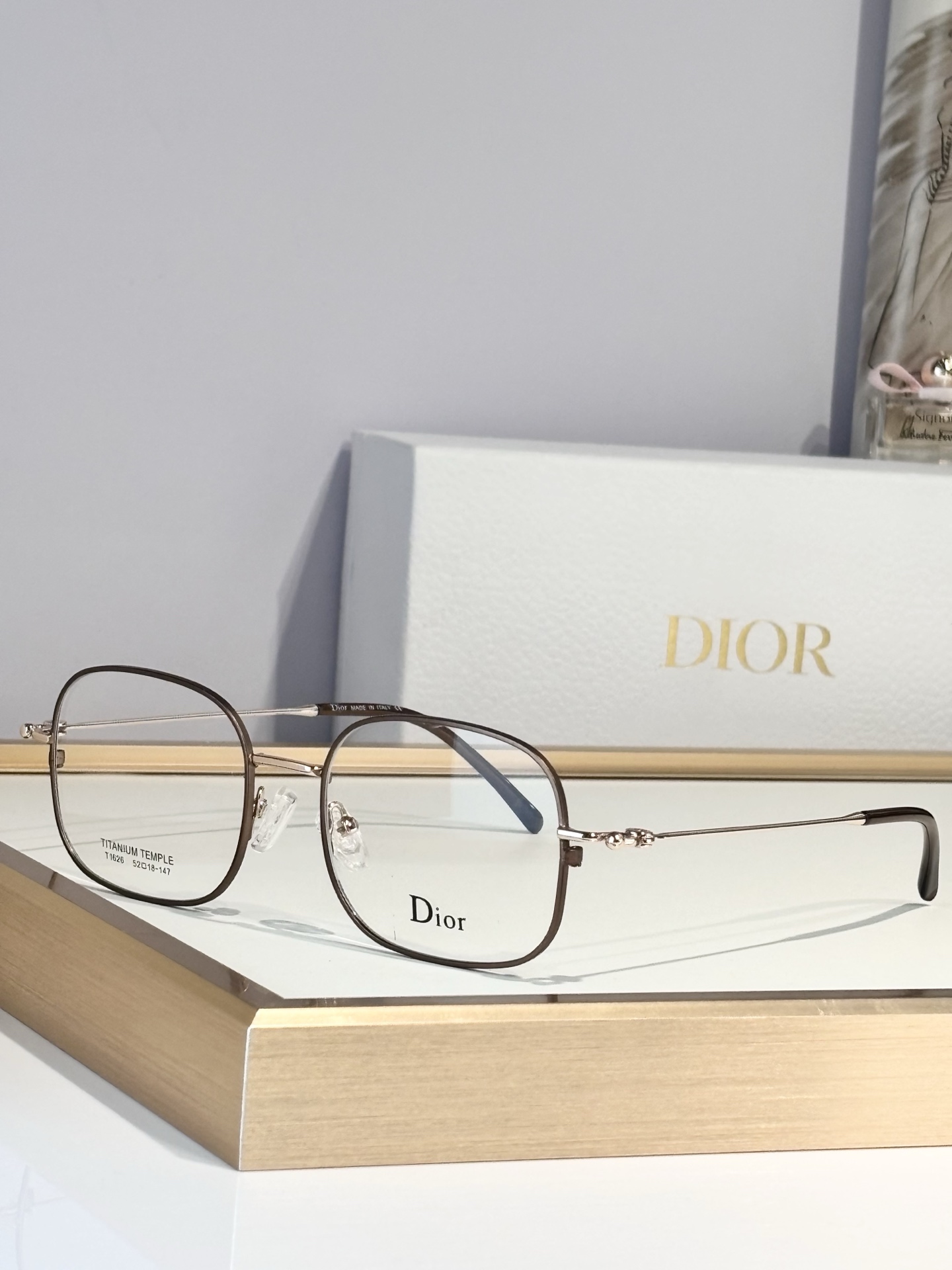 Dior MOD：1626Size：52口18-147