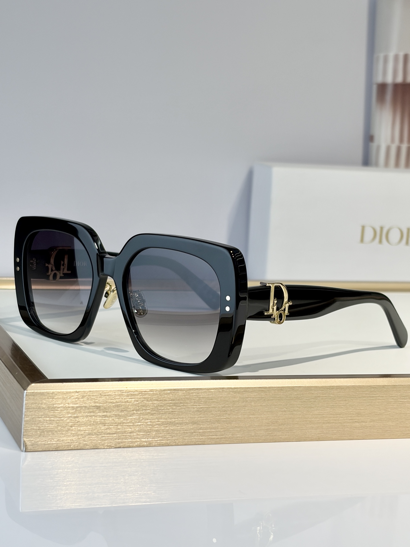 DIORMOD：Dior Oblique S1FSize：56口19-145