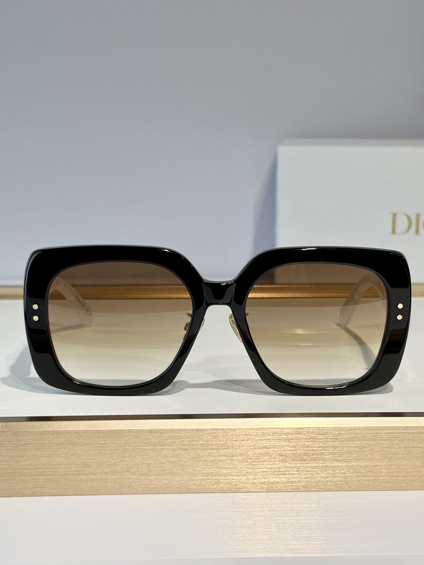 DIORMOD：Dior Oblique S1FSize：56口19-145