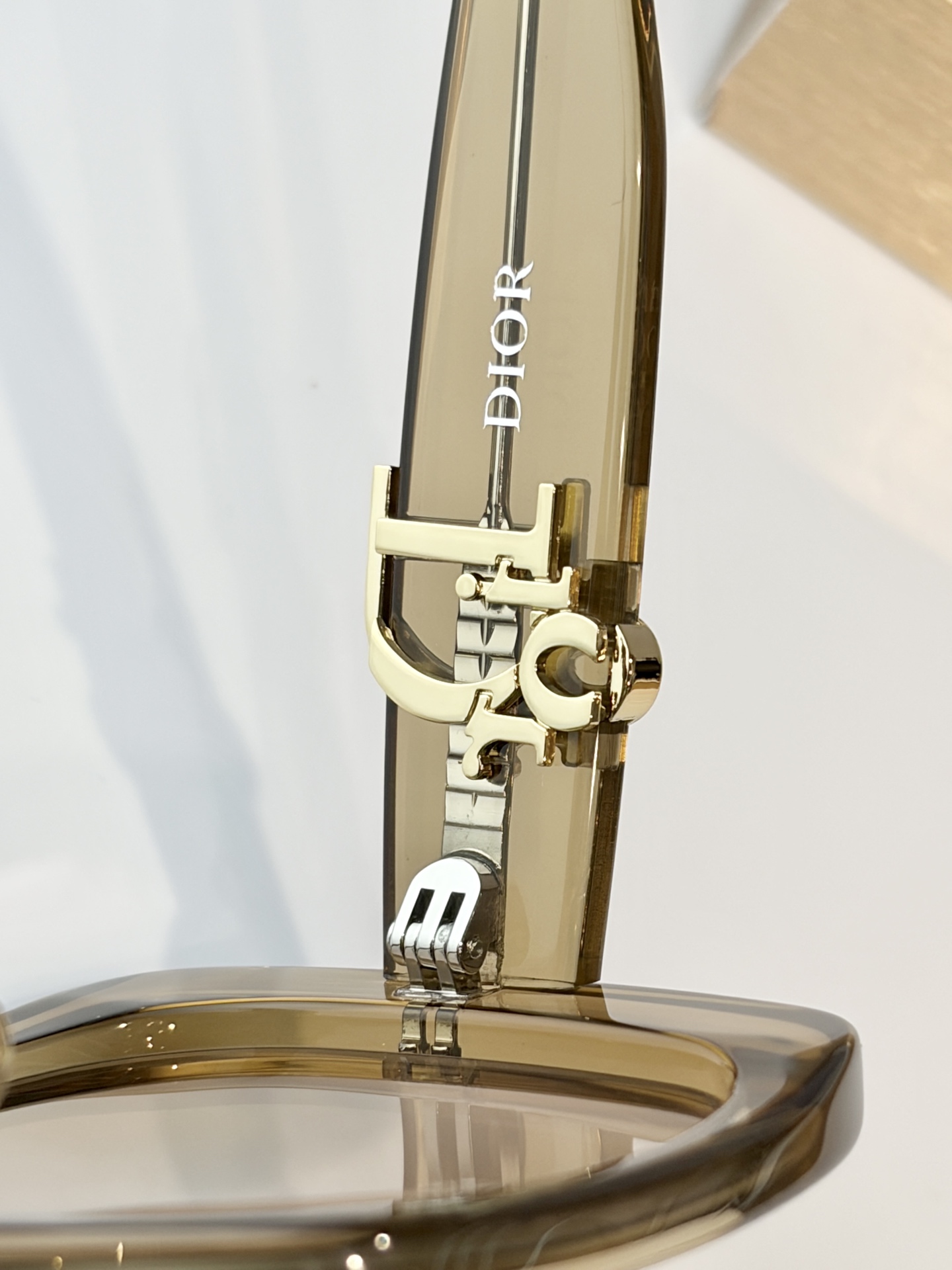 DIORMOD：Dior Oblique S1FSize：56口19-145