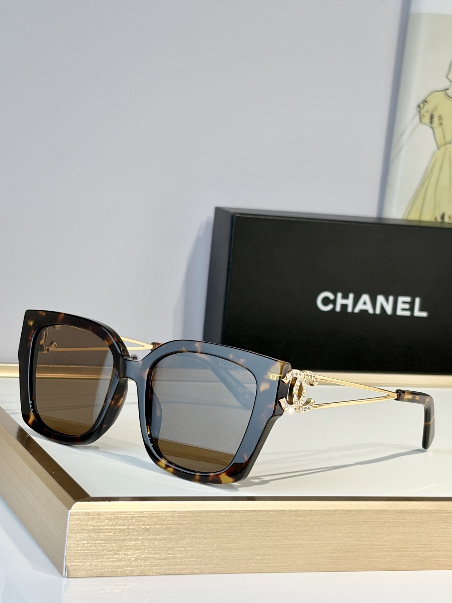 Oversized CHANE*MOD : CH6999Size：54-19-145