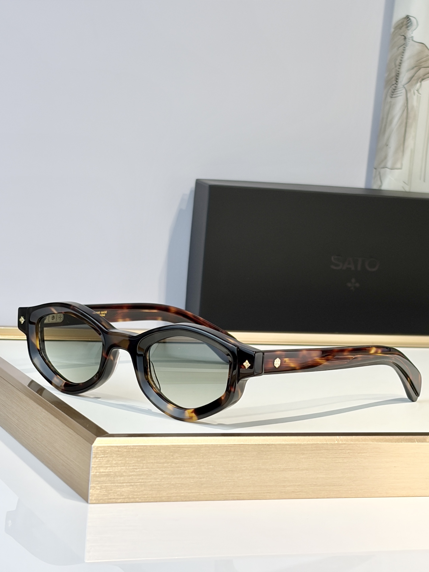 Sato SunglassesTOP QUALITYMODEL： LA SIRIUSSIZE：456口2