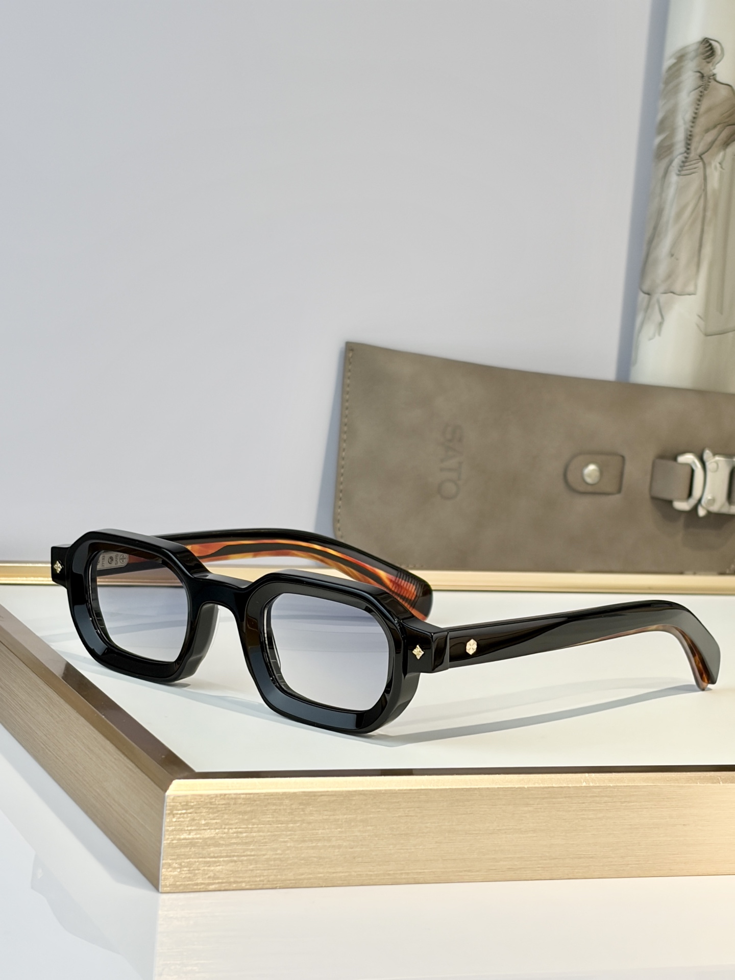 Sato SunglassesTOP QUALITYMODEL： LA VEGASIZE：44口26-1
