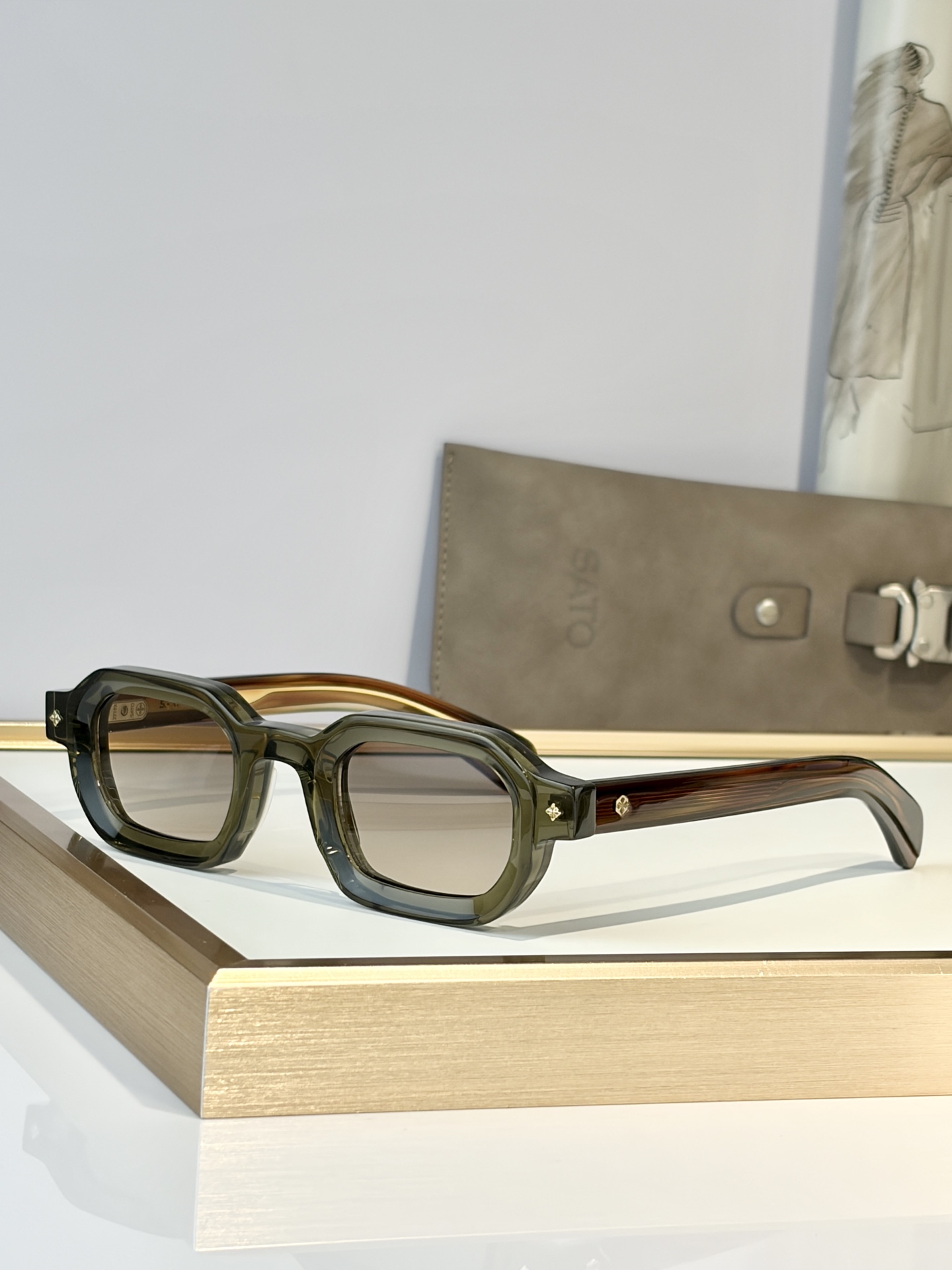 Sato SunglassesTOP QUALITYMODEL： LA VEGASIZE：44口26-1