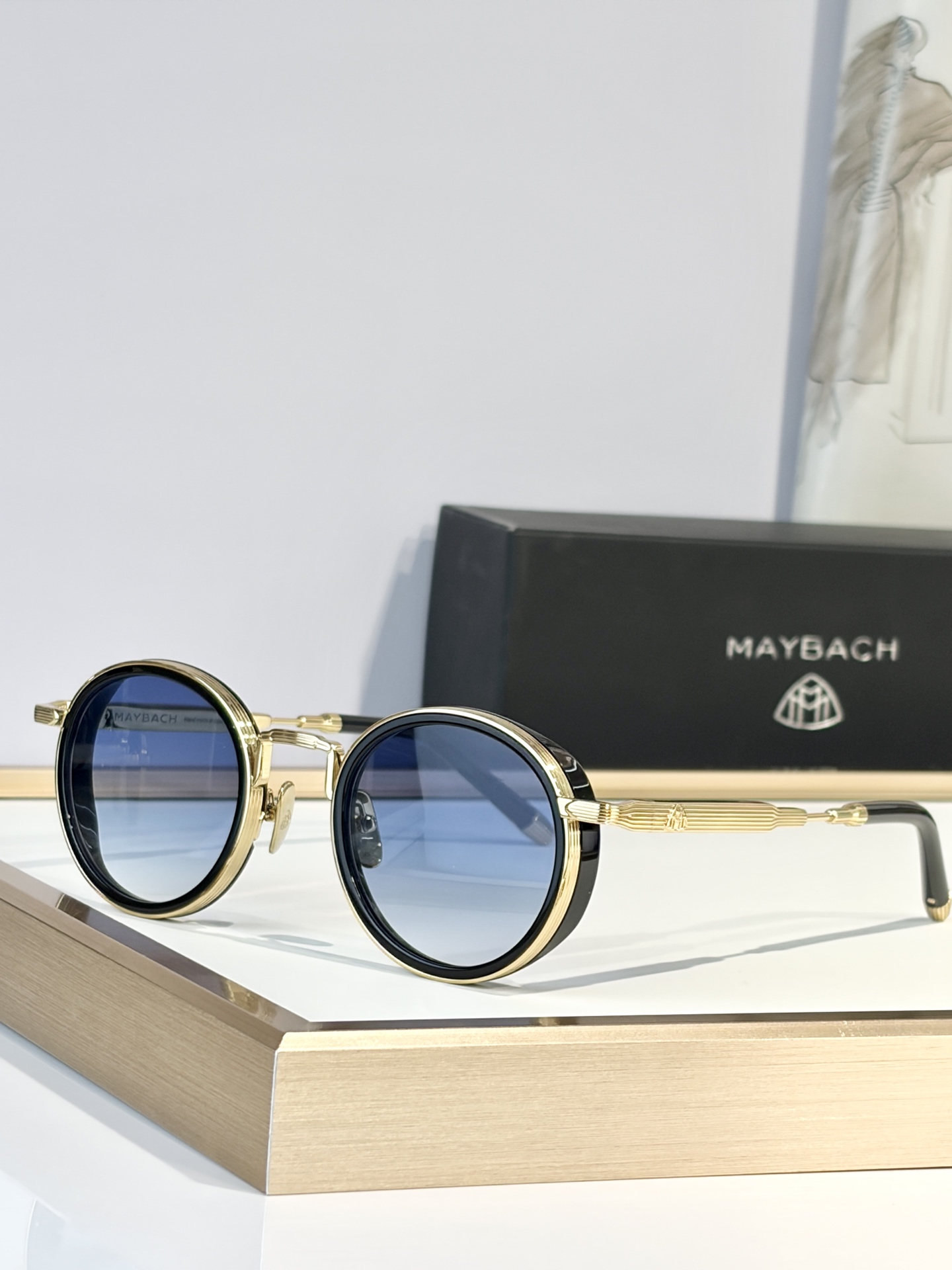 MAYBAC*TOP QUALITYMODEL：THE BOULEVARD IlSIZE：47口24 1