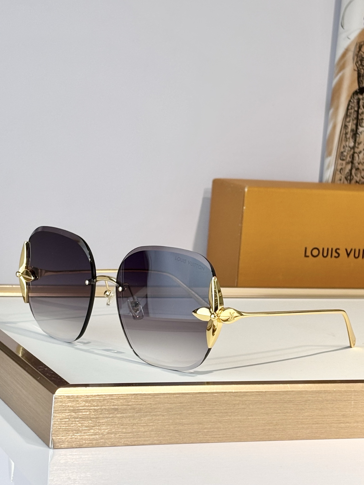 LOUIS VUITTONMOD：Z3169USize：63口17-140