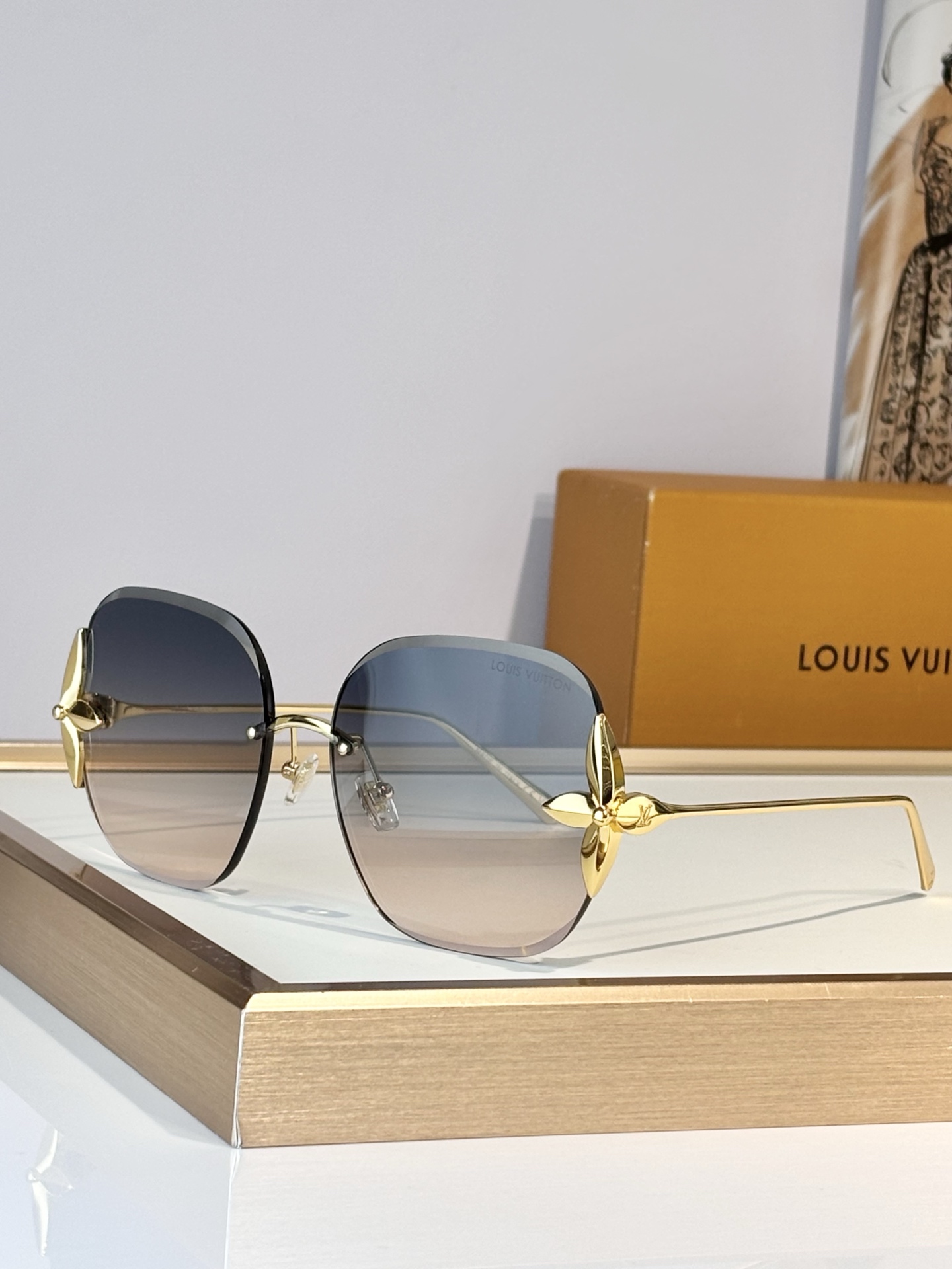 LOUIS VUITTONMOD：Z3169USize：63口17-140