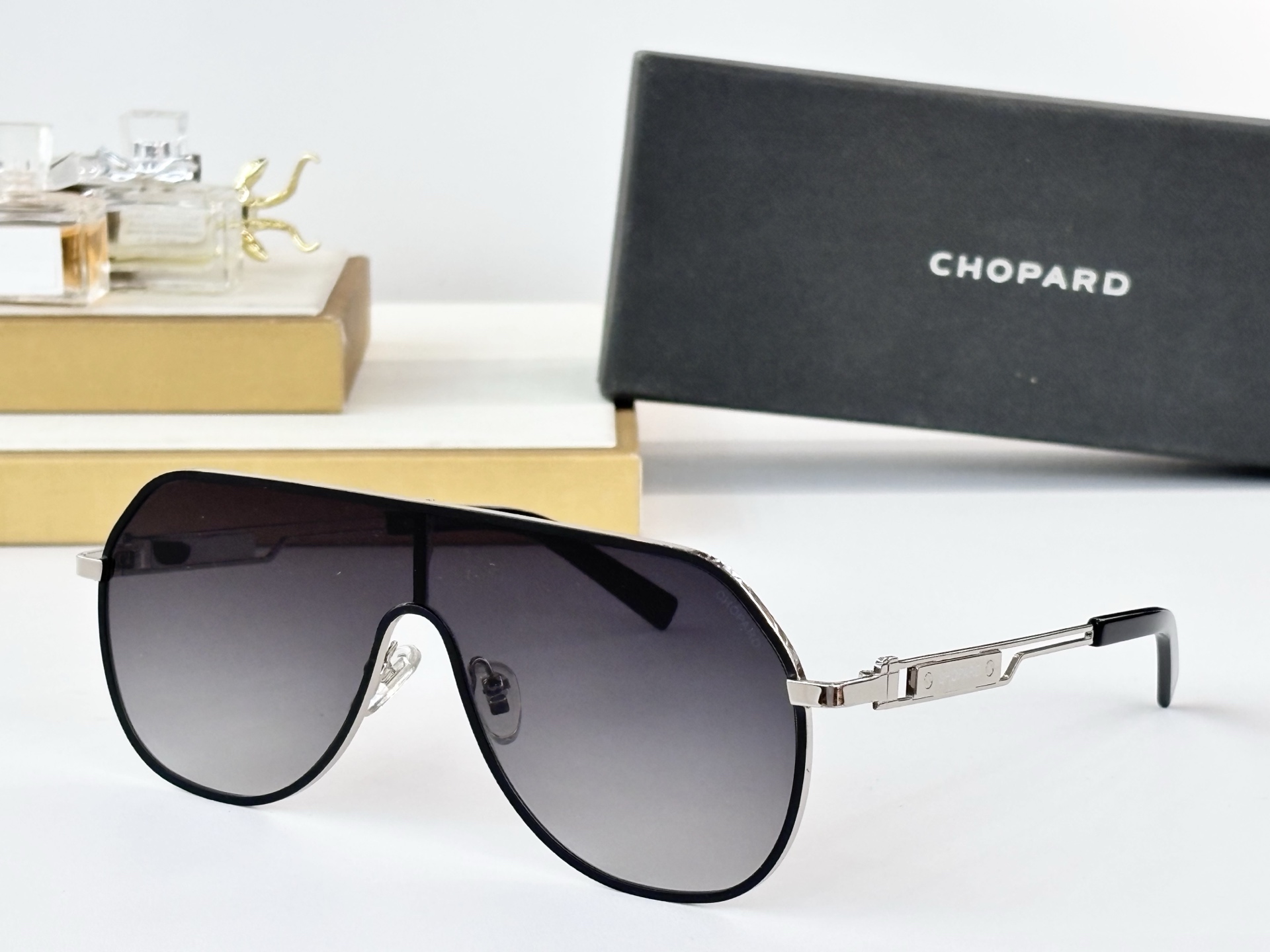 CHOPARDMOD：SCHG64MSize：140口0 140