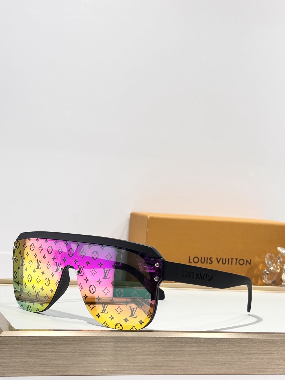 LOUIS VUITTONMOD：Z2878UOversizedSize：53口22 145
