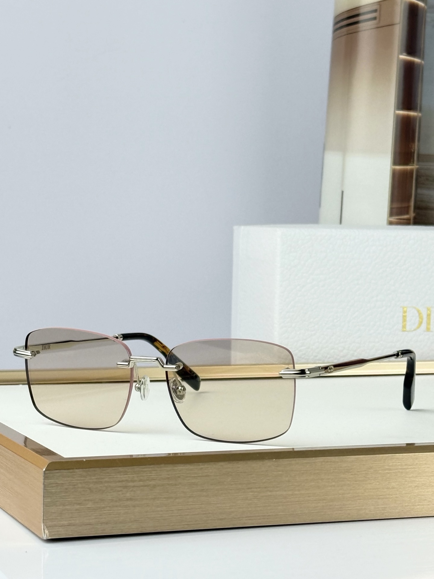 Dio*Mod：DiorBlackSuit C20USize：54口16-145