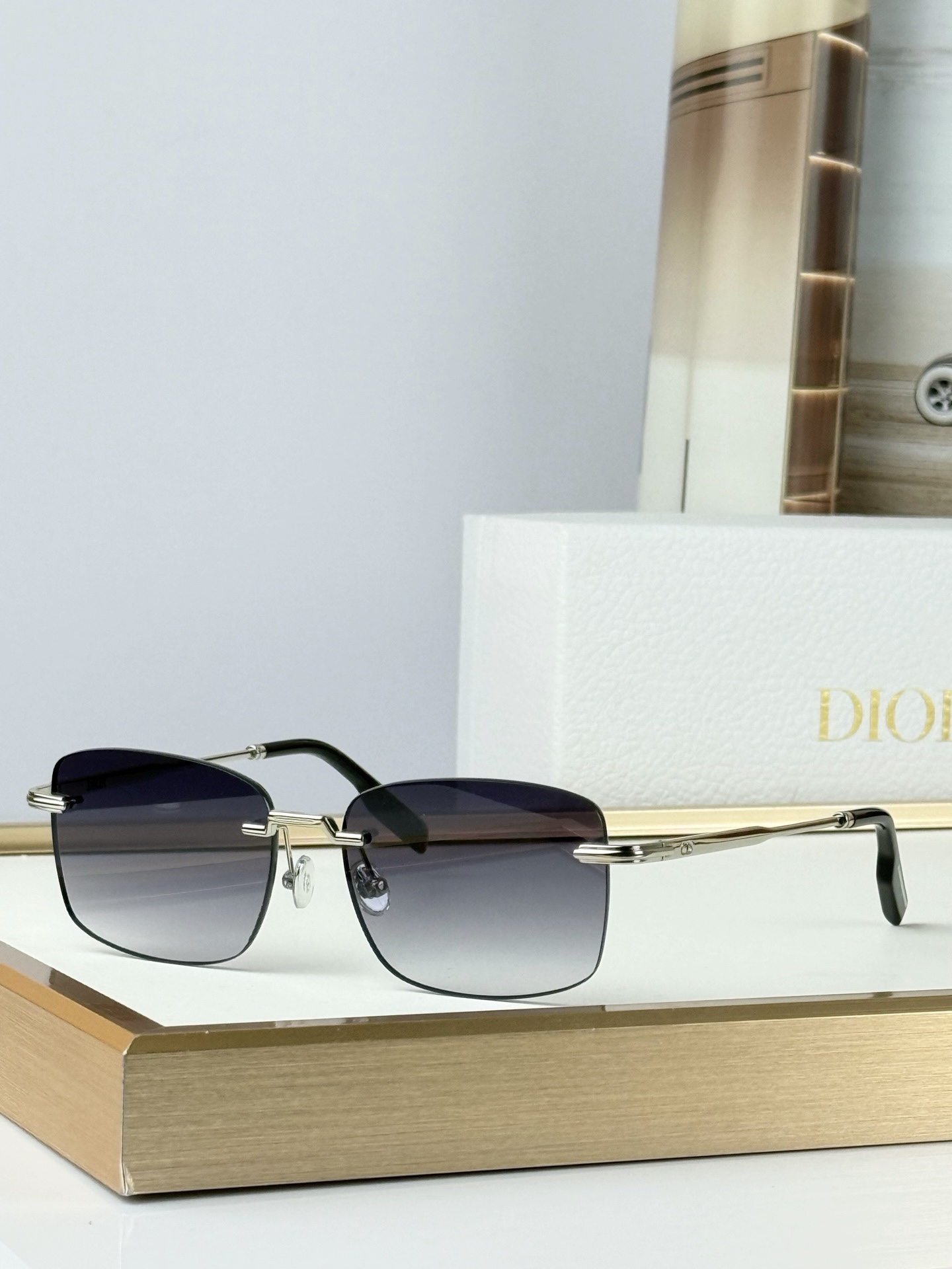 Dio*Mod：DiorBlackSuit C20USize：54口16-145