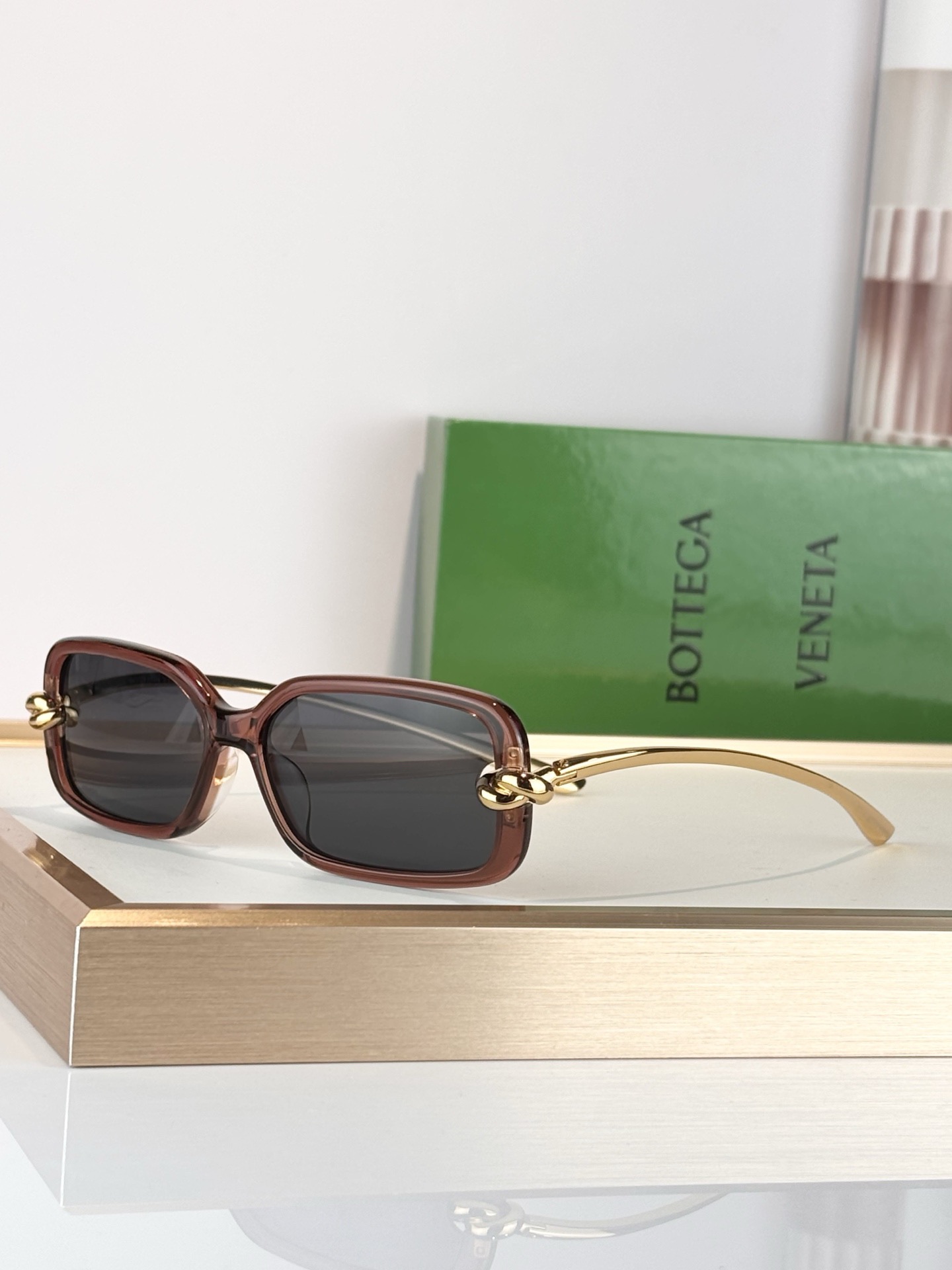 Bottega Venet*Mod：BV1439SSize：56口14-145