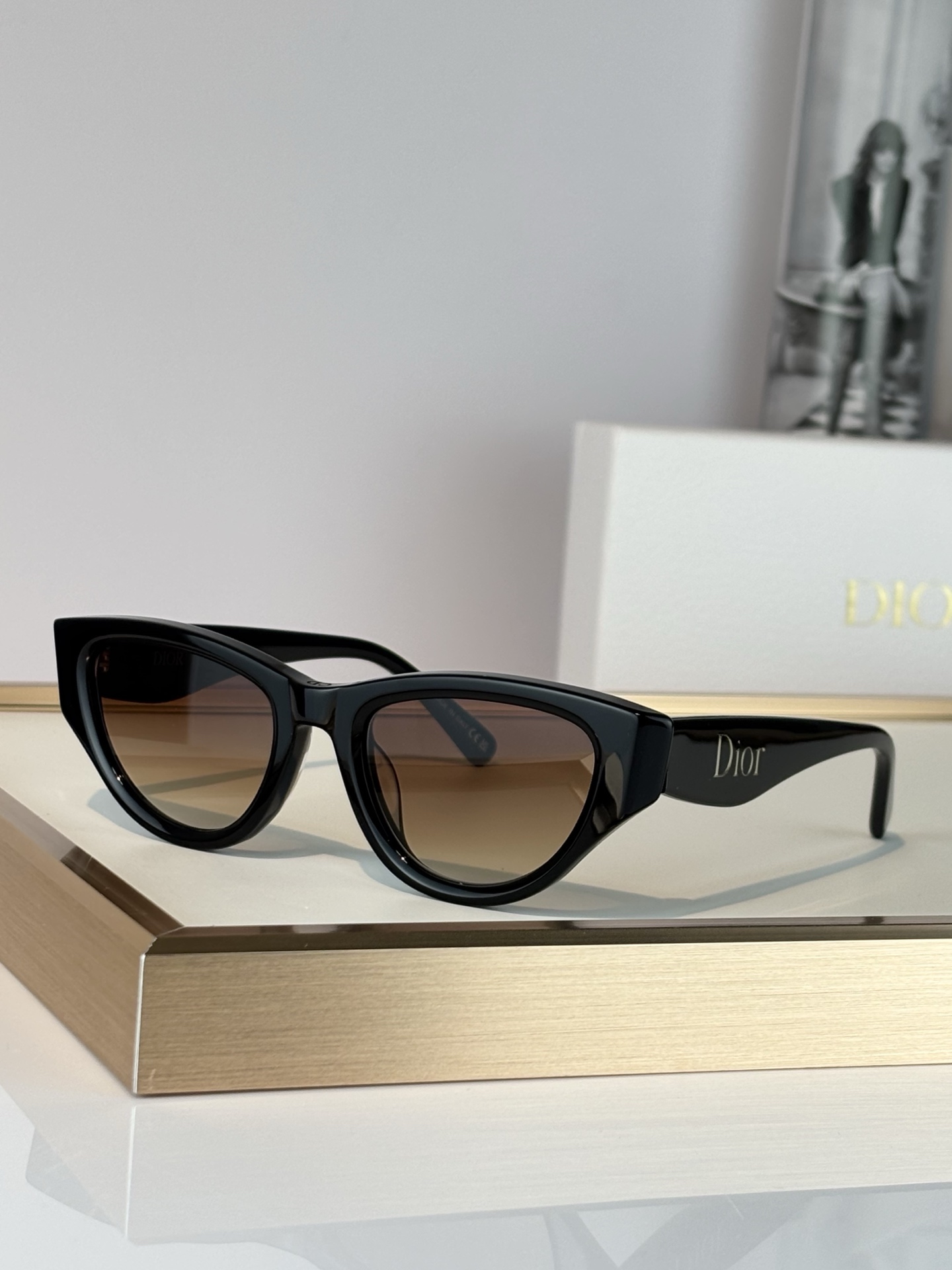 DIO*MOD：Dior PoP B1ISIZE：52口20-140