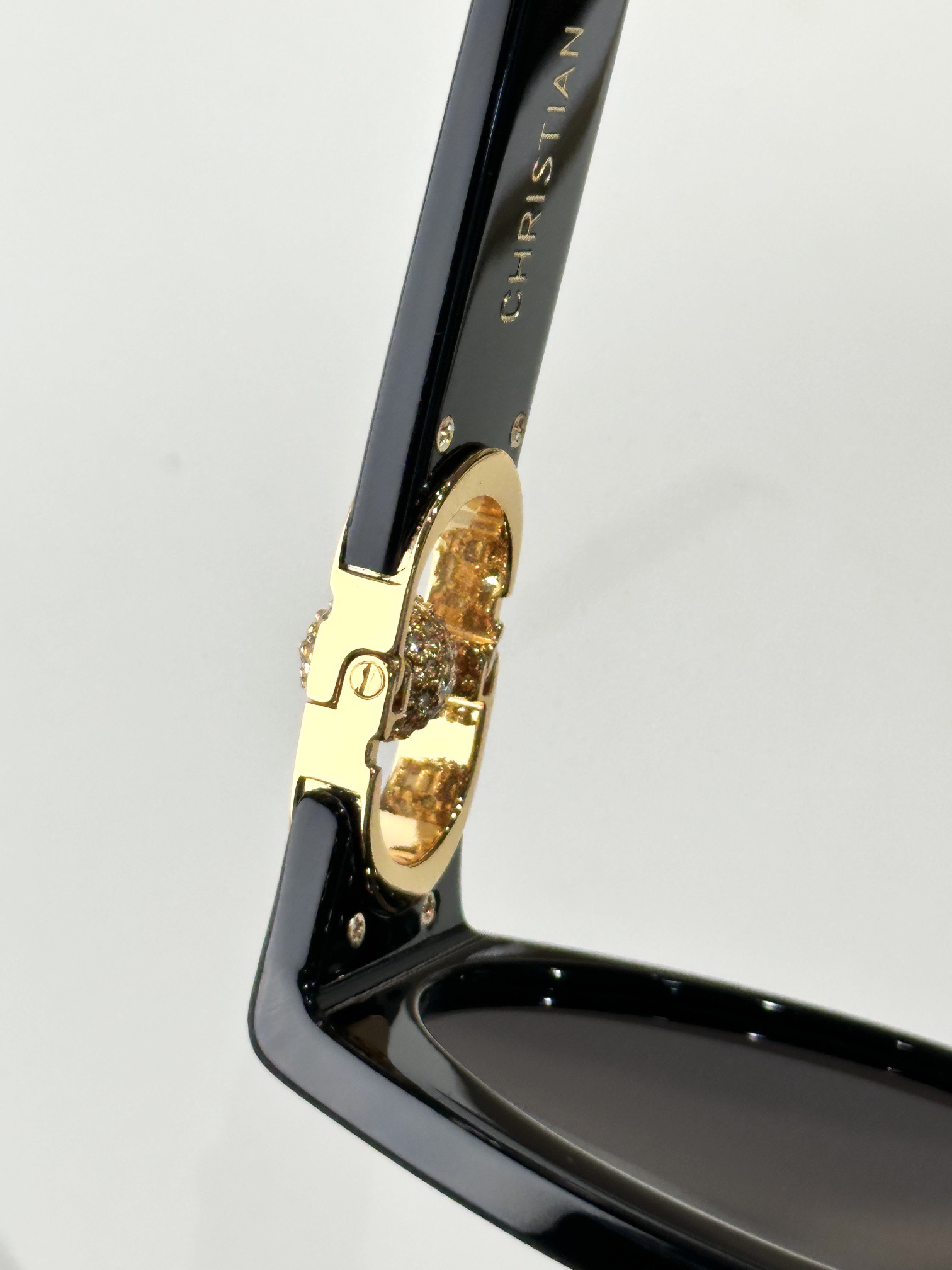 Dio* MODEL：30Montaigne B7FSIZE：  56口20-135