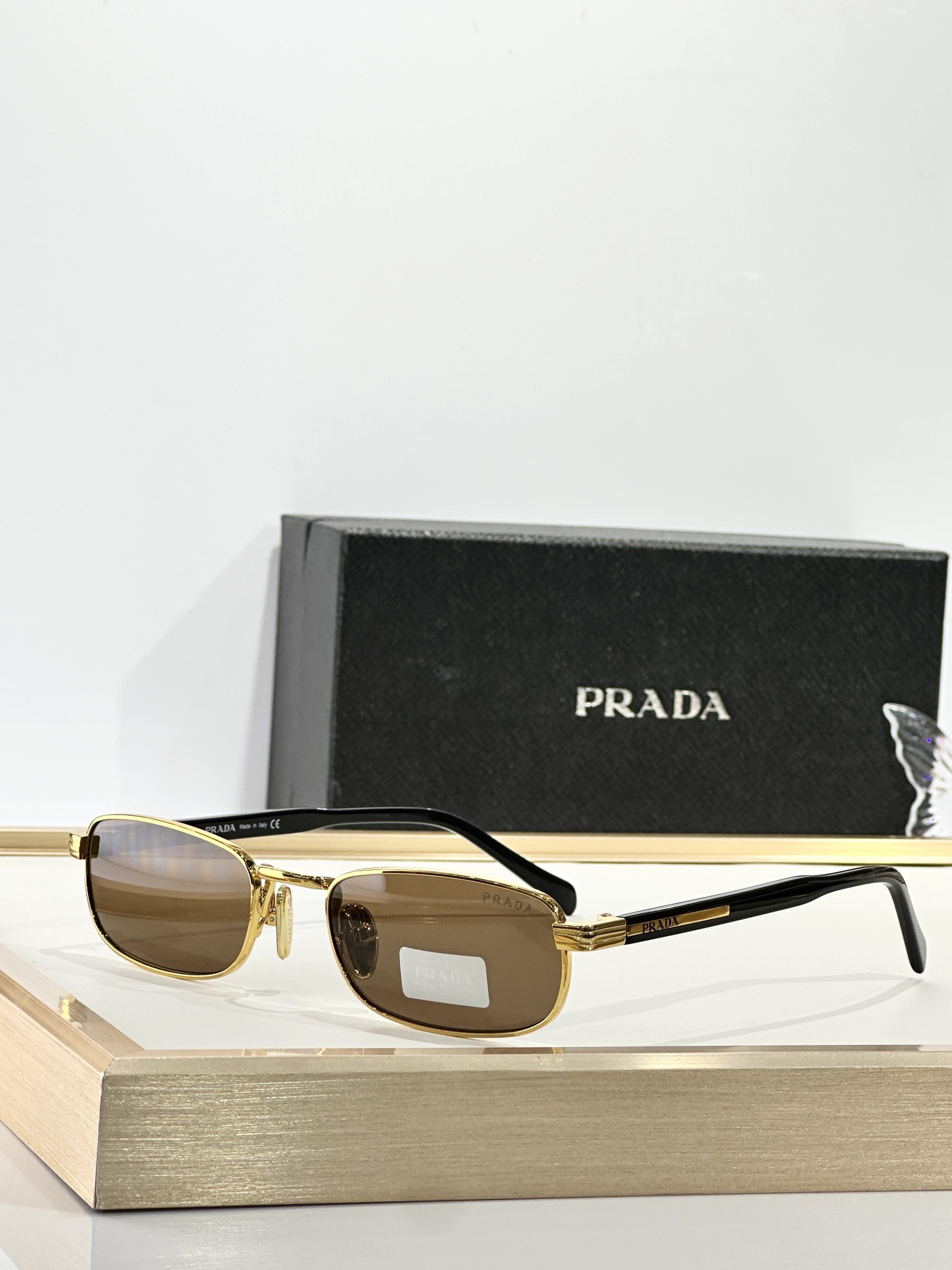 PRADA MODEL：PR B54S SIZE：54口23-145 