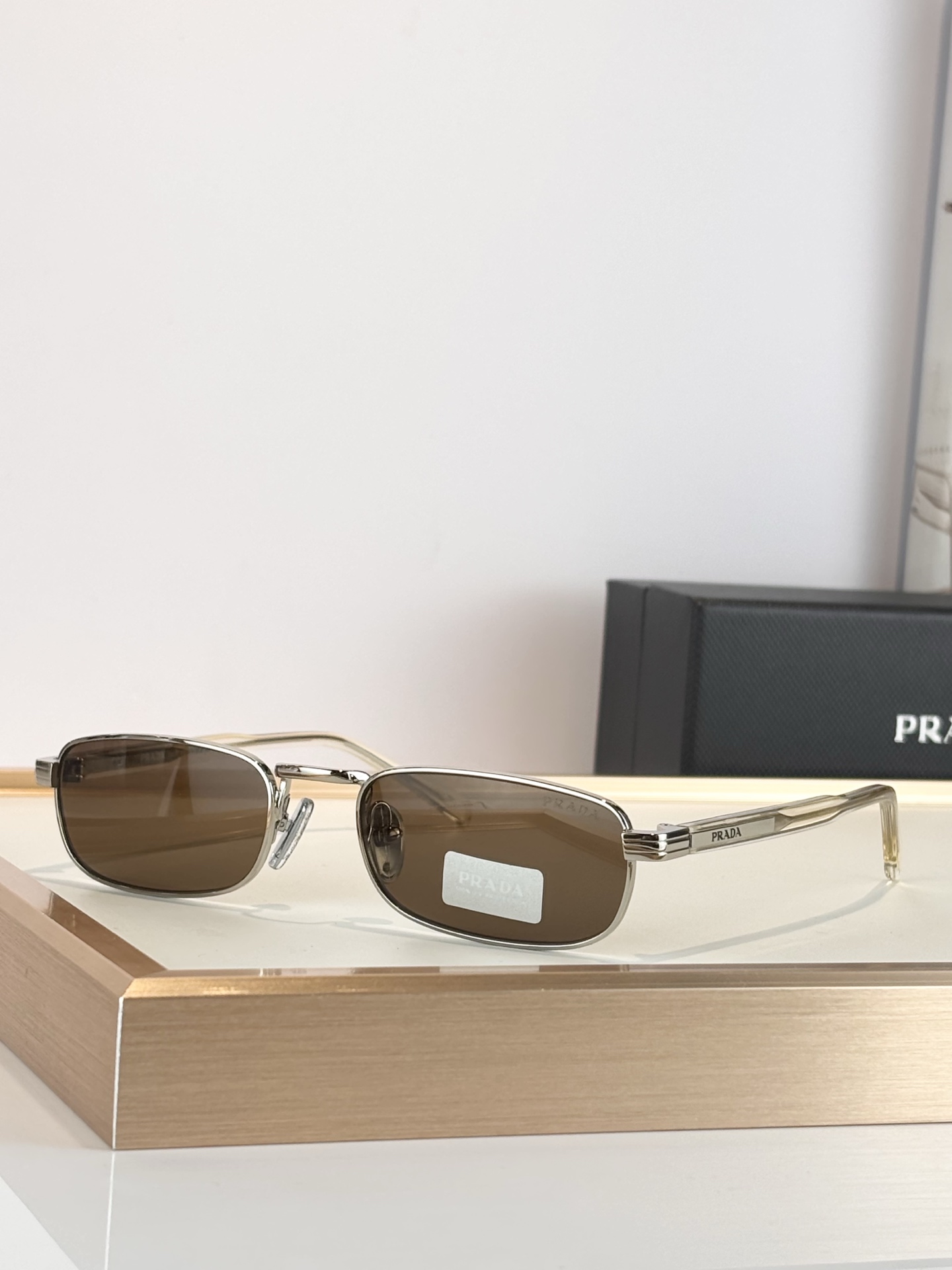 PRADA MODEL：PR B54S SIZE：54口23-145 