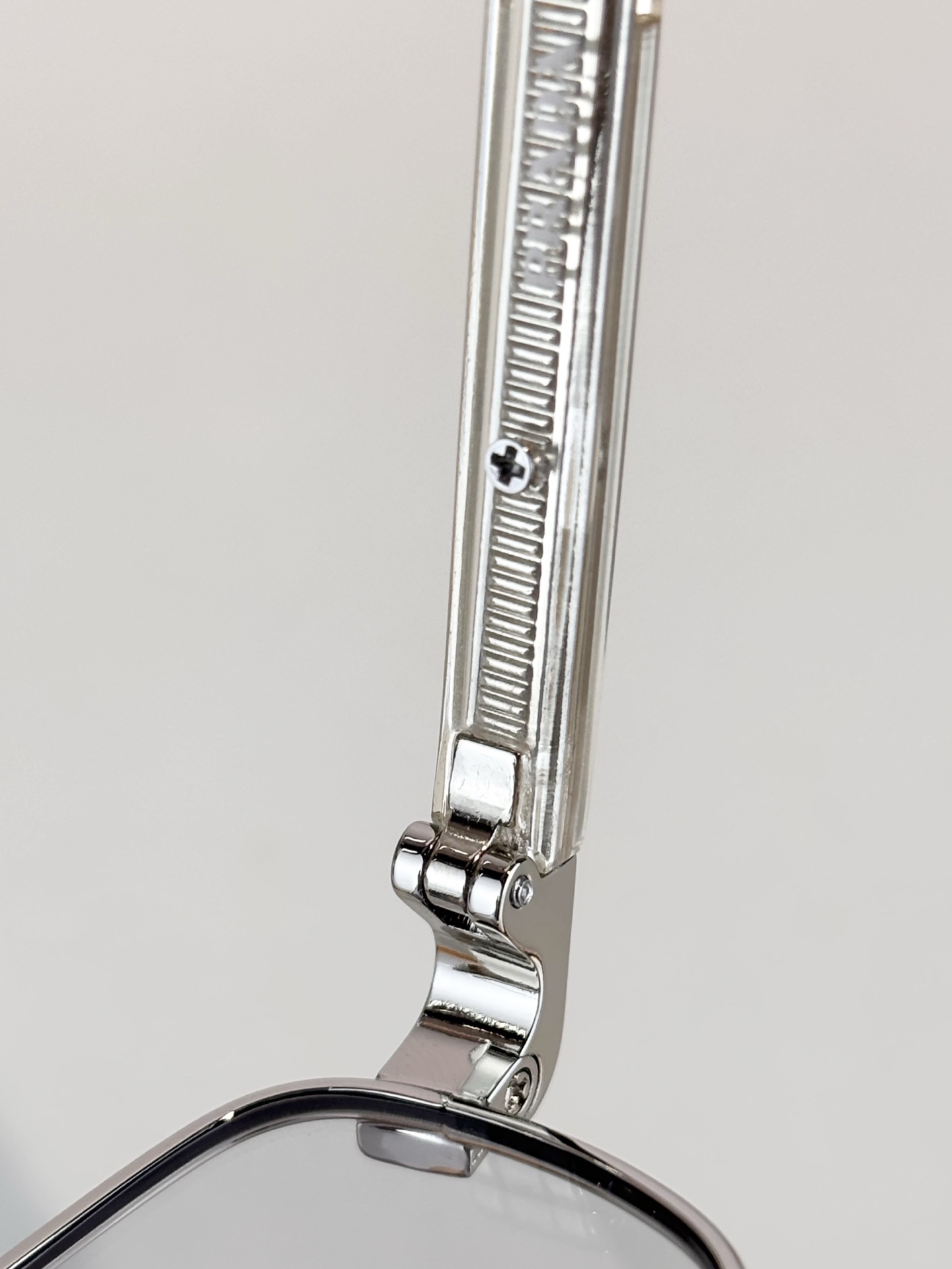 PRADA MODEL：PR B54S SIZE：54口23-145 
