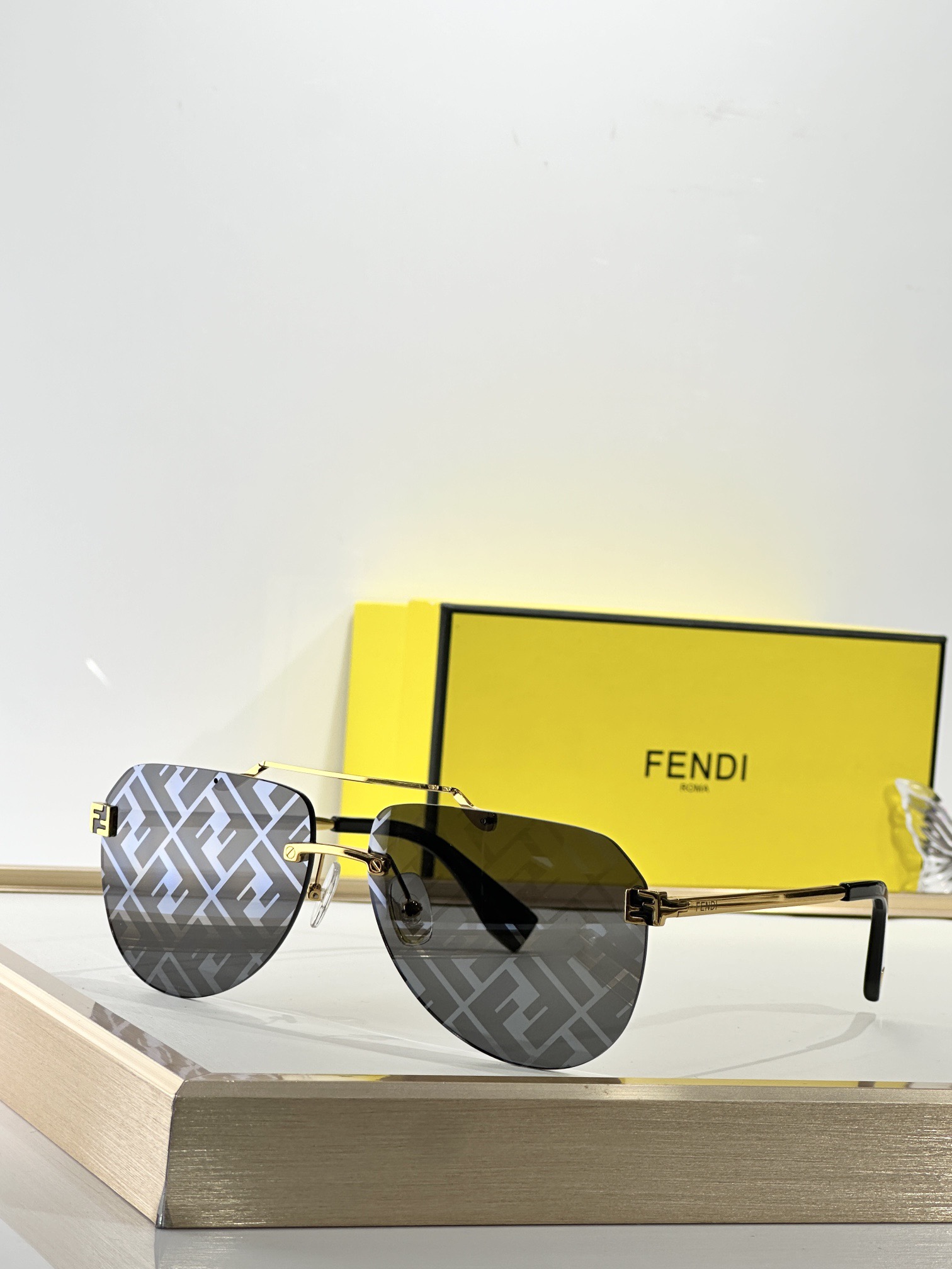 FEND* MODEL：FE40115U SIZE：62口13-145 