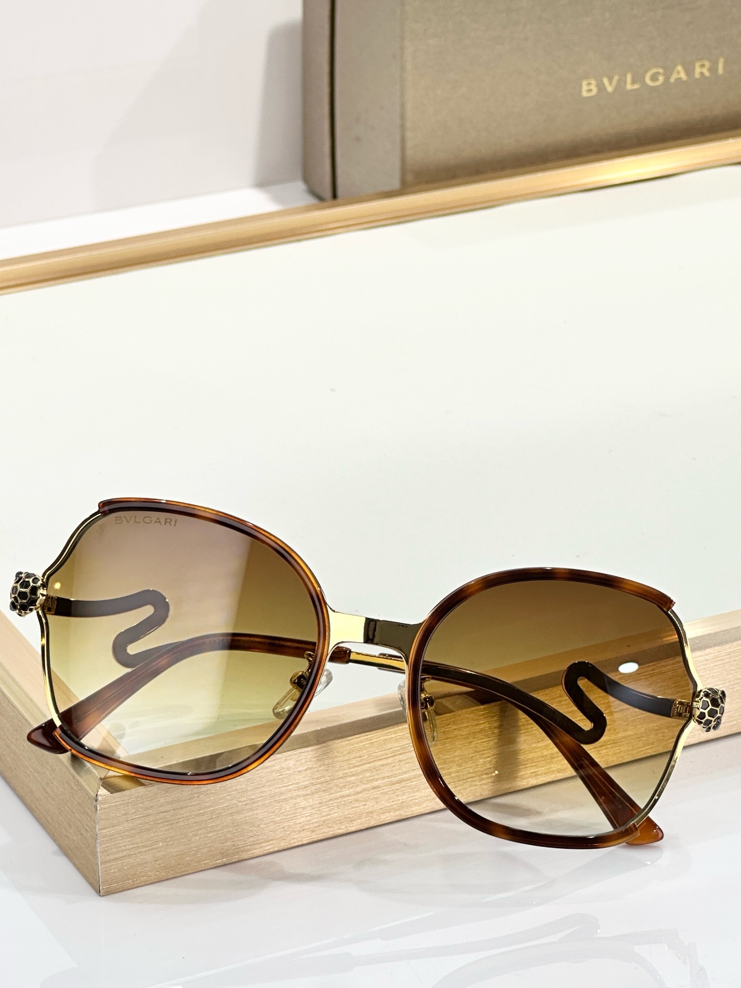 BVLGAR* MODEL：BV9735 SIZE：57口20-142 