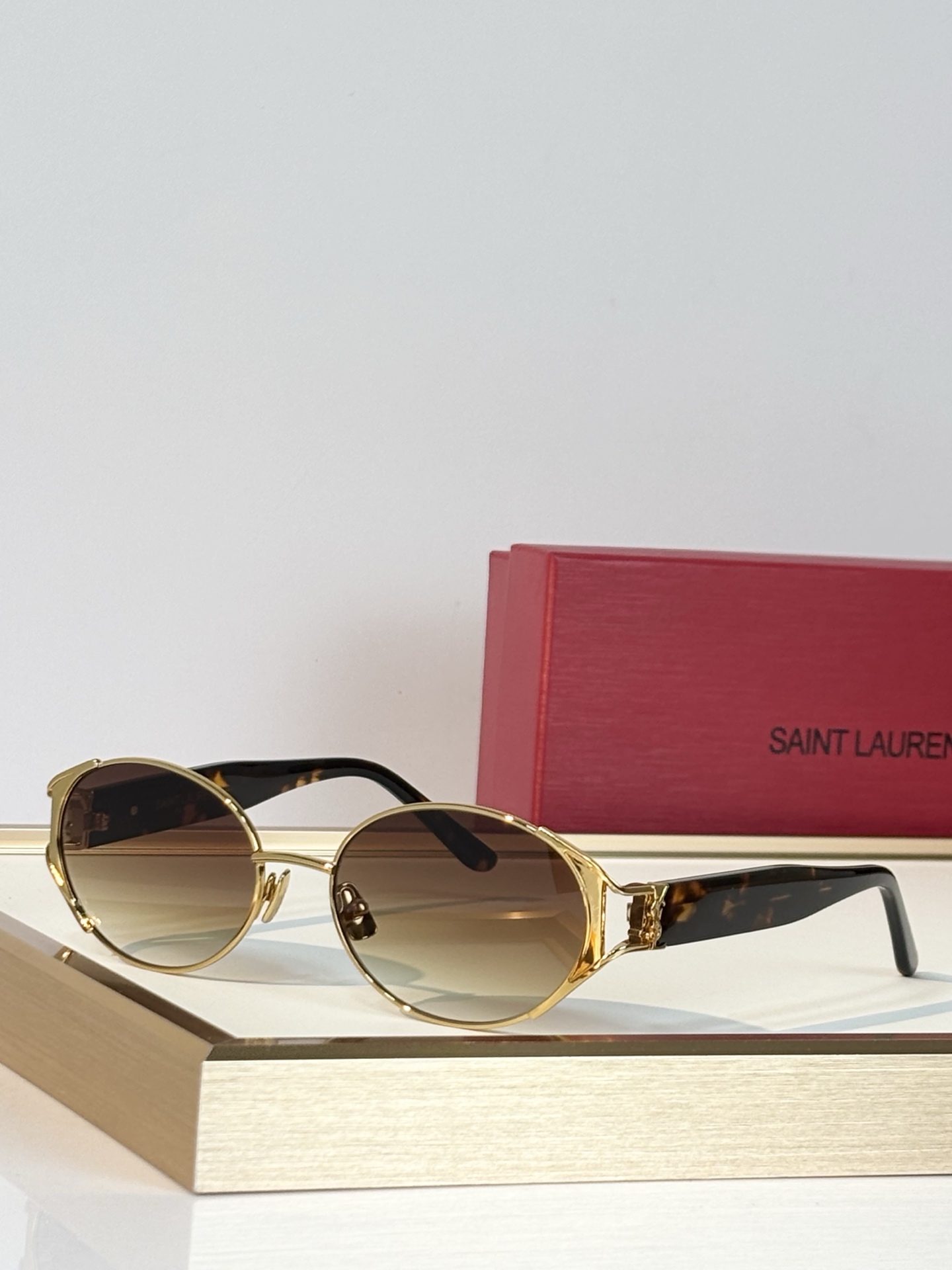 SAINT LAUREN*  MODEL：SLM919 SIZE：55口19-135 