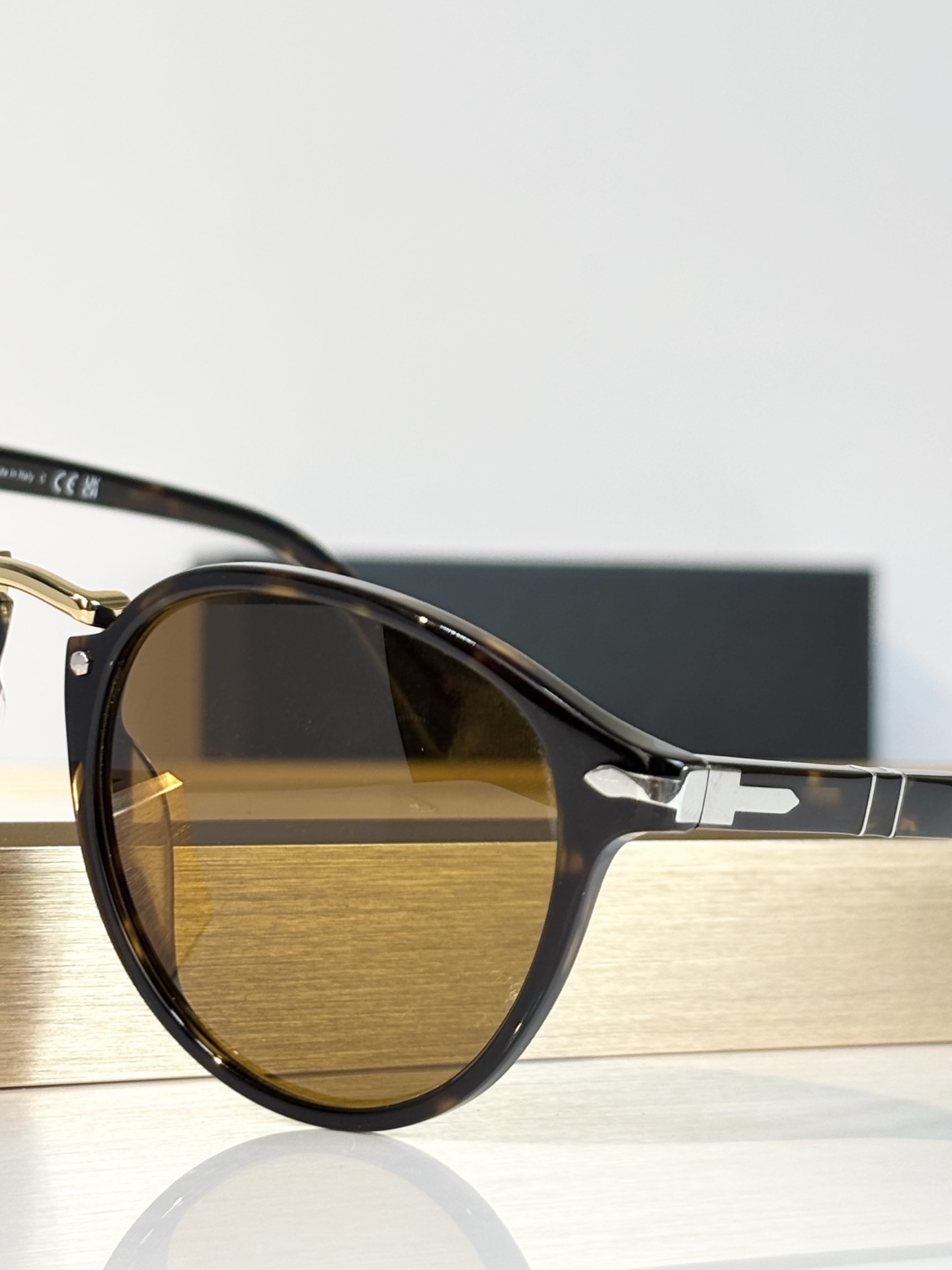 Persol MODEL：3210 SIZE：51口21-145 