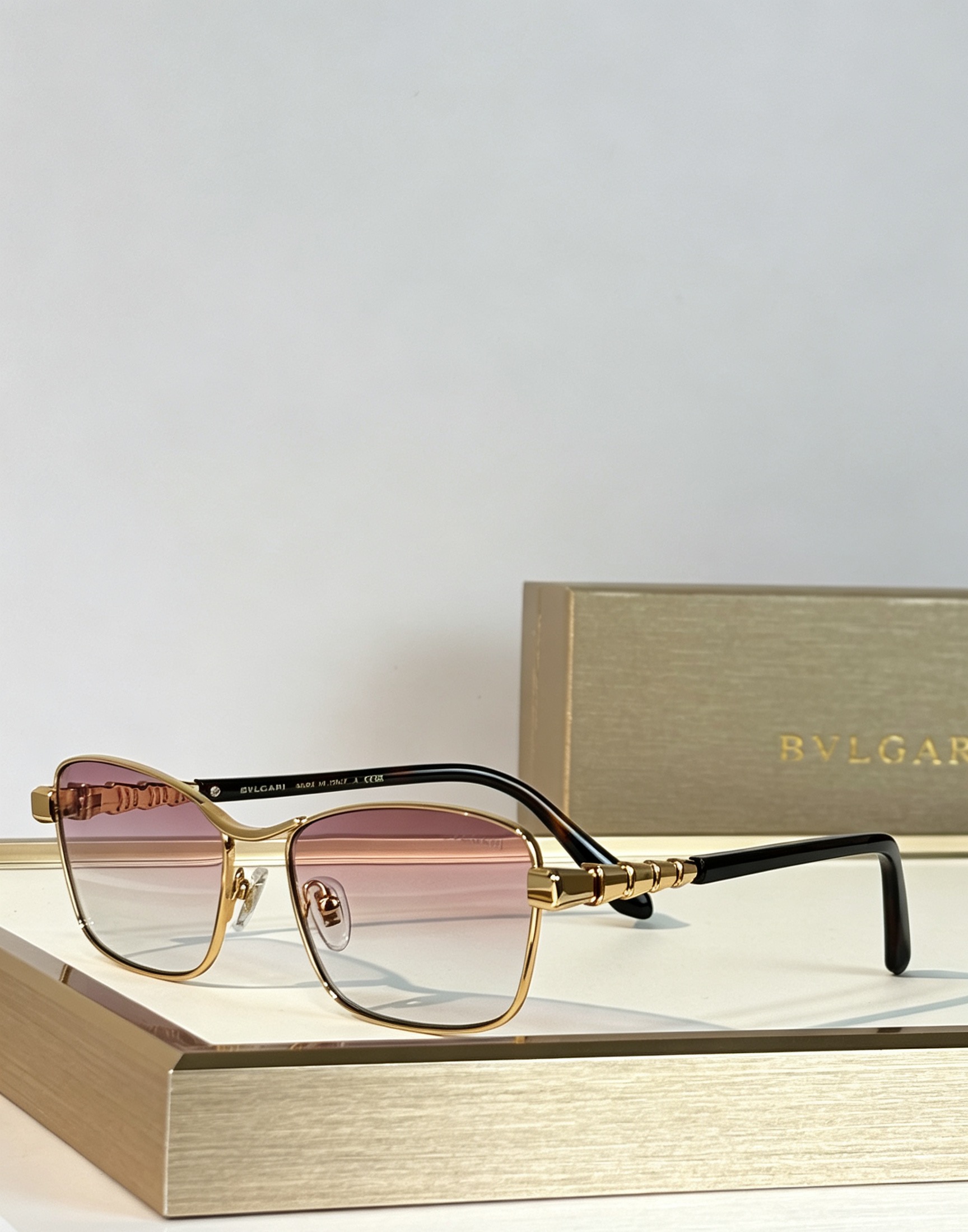 BVLGAR* MODEL：BV 42356U SIZE：59口18-148 