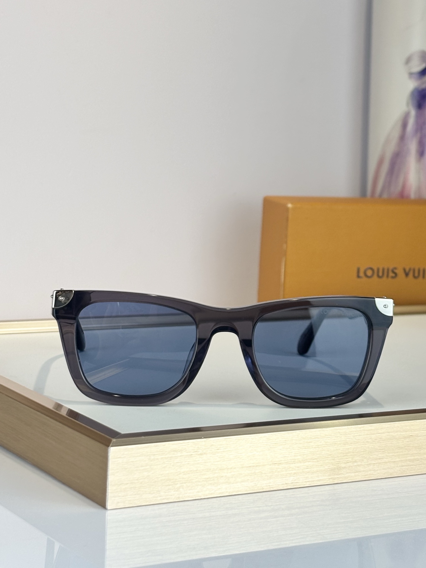 LOUIS VUITTO* MOD：Z3158U Size：52口24-145 