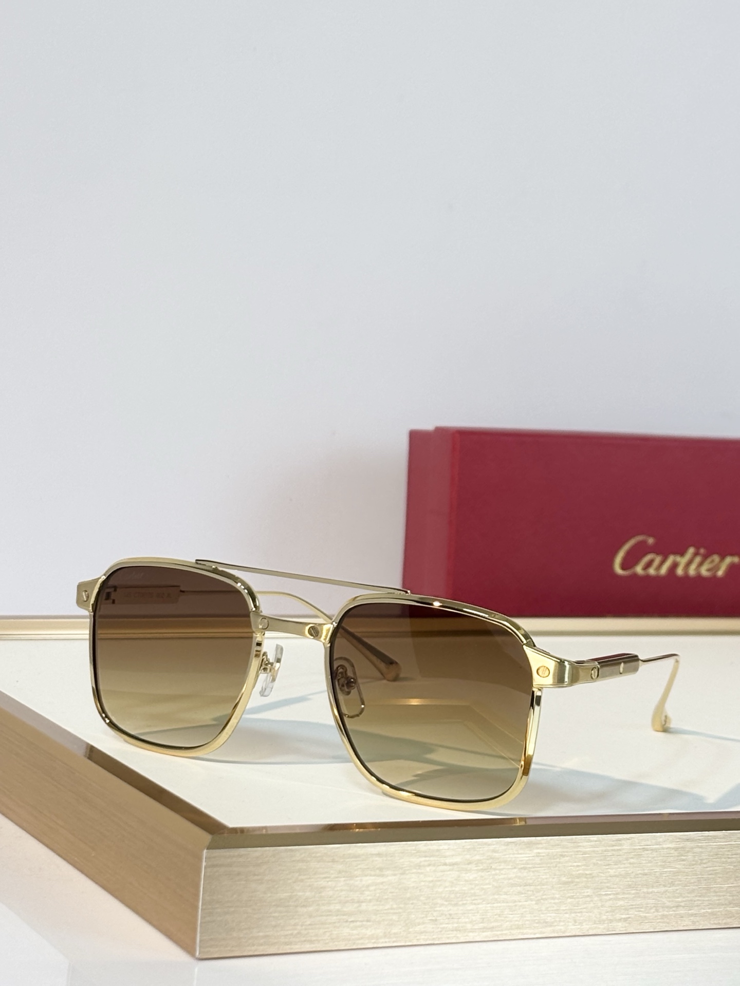 Cartier MOD：CT0610S Size：54口21-145 