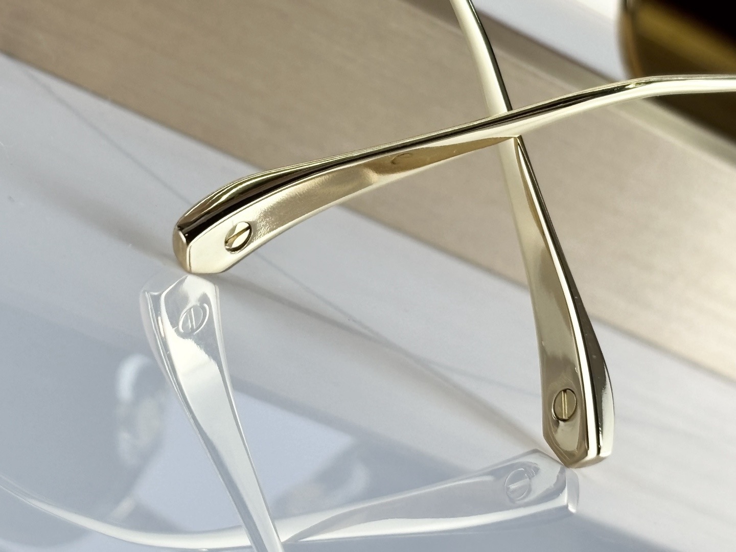 Cartier MOD：CT0610S Size：54口21-145 
