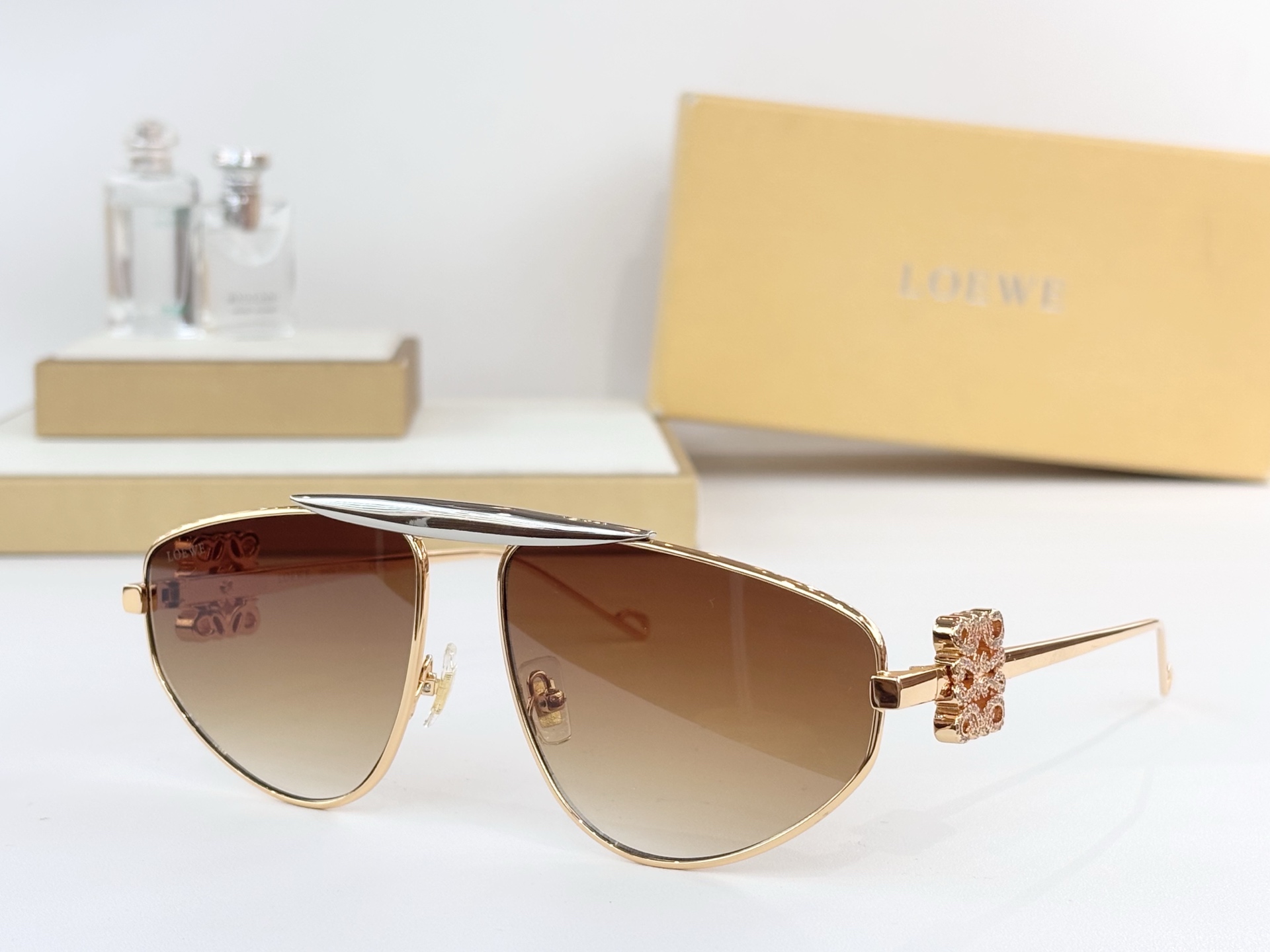 LOEWE MOD：LW1735LS Size：60口15-143 