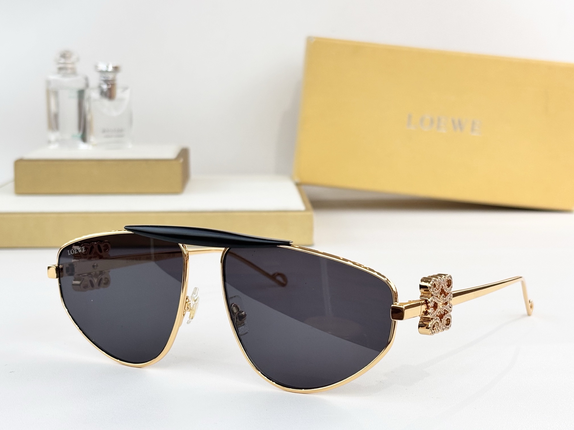 LOEWE MOD：LW1735LS Size：60口15-143 