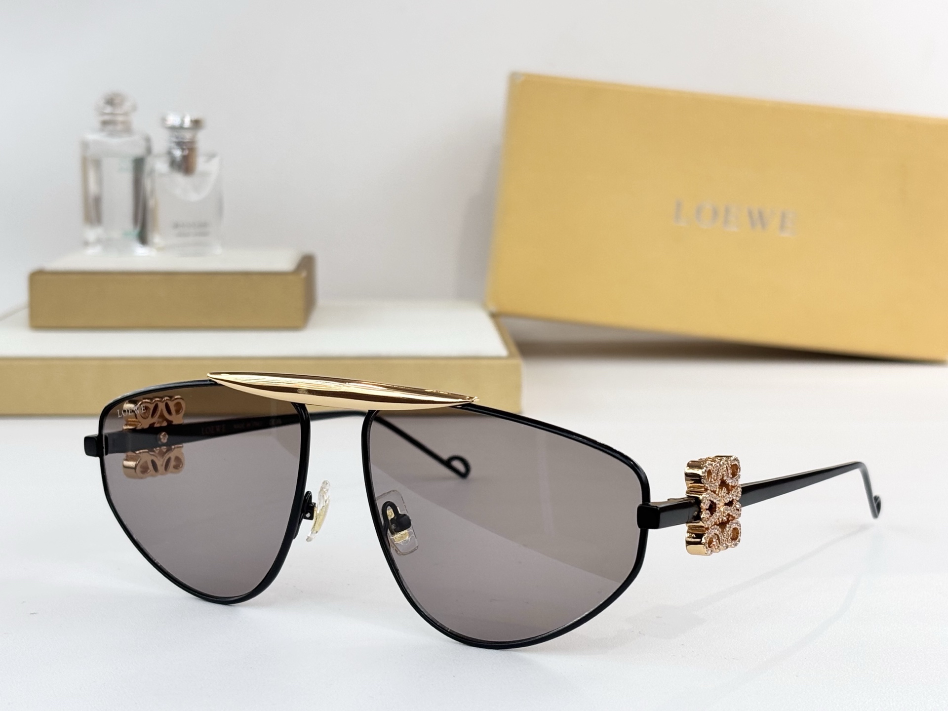 LOEWE MOD：LW1735LS Size：60口15-143 
