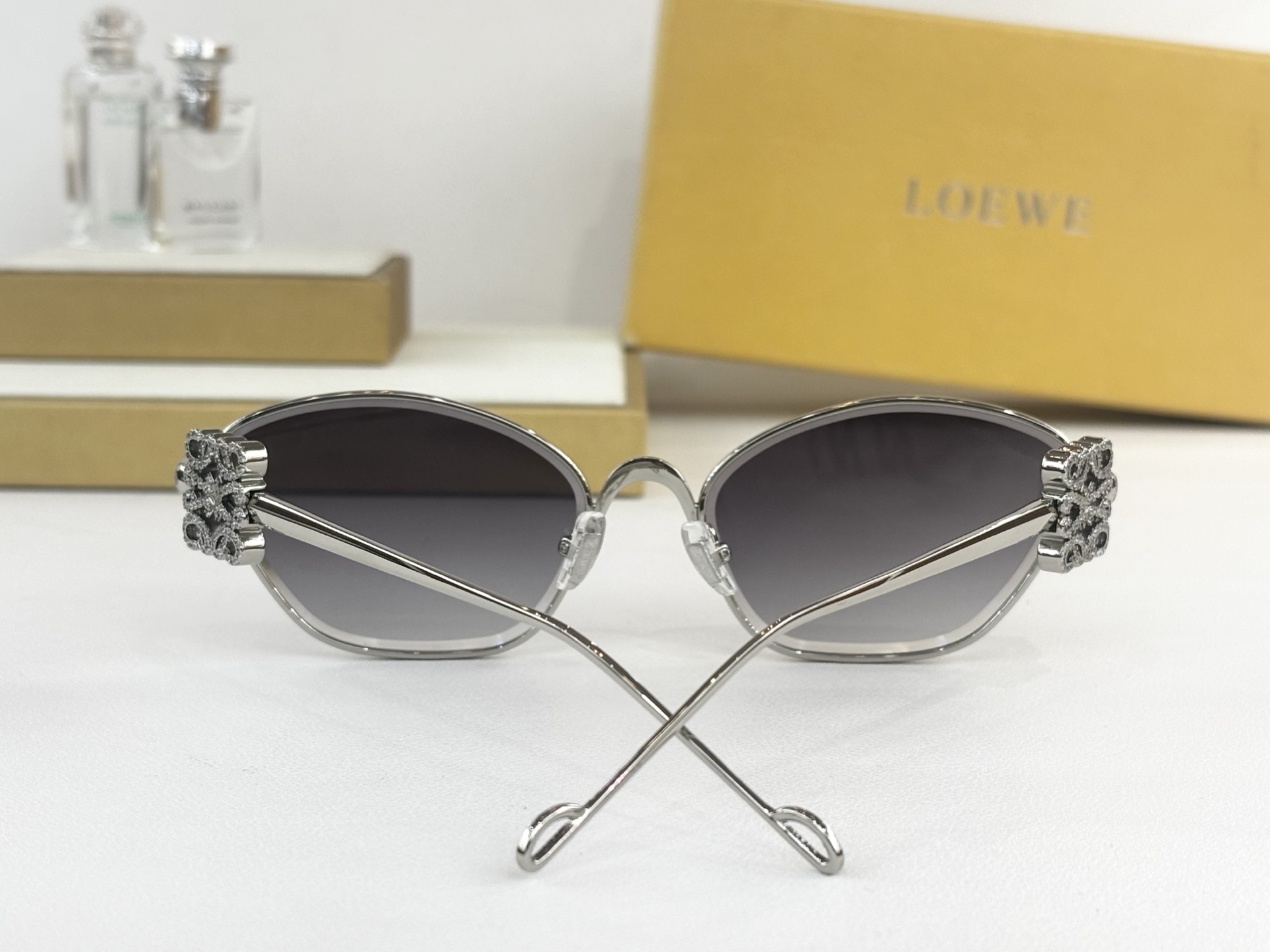 LOEWE MOD：LW1731LS Size：58口18 143 