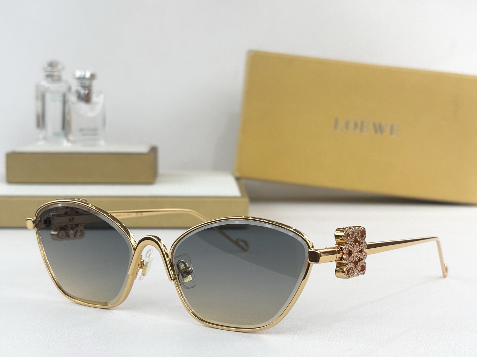 LOEWE MOD：LW1731LS Size：58口18 143 