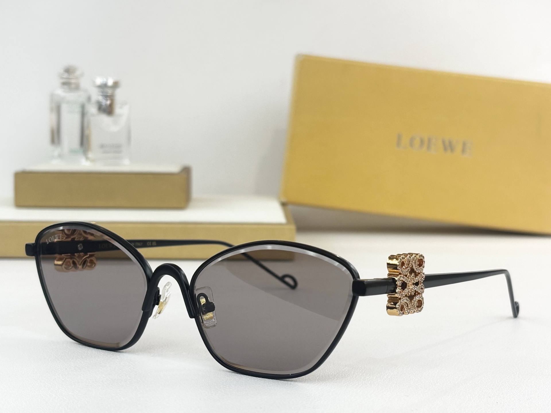 LOEWE MOD：LW1731LS Size：58口18 143 