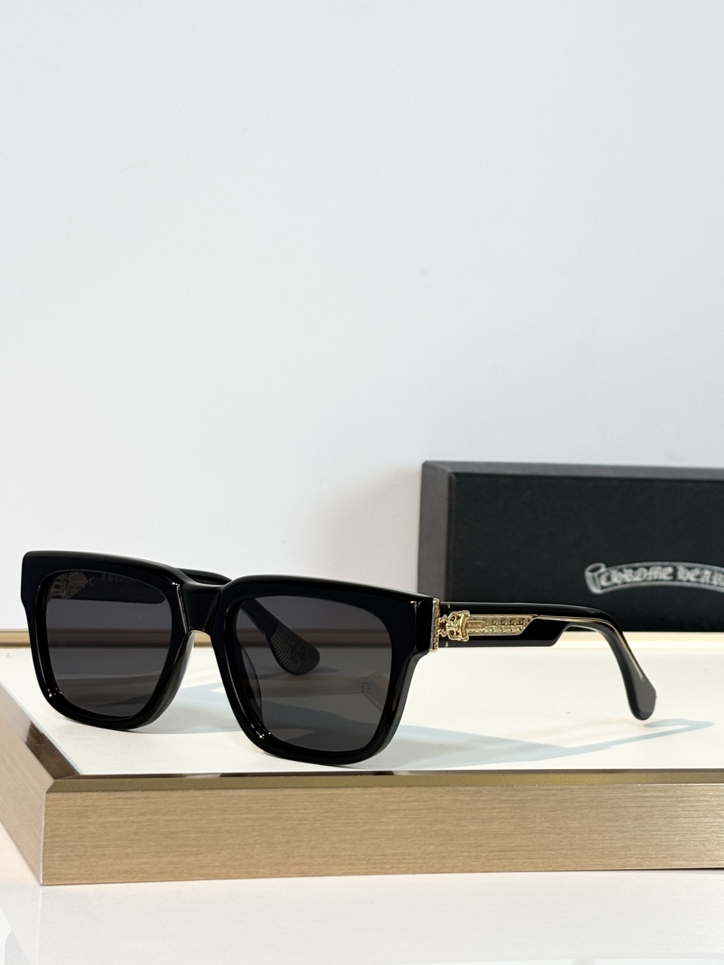 Chrome Hearts MODEL: BOX OFFICER MIST SIZE:56口19-145 