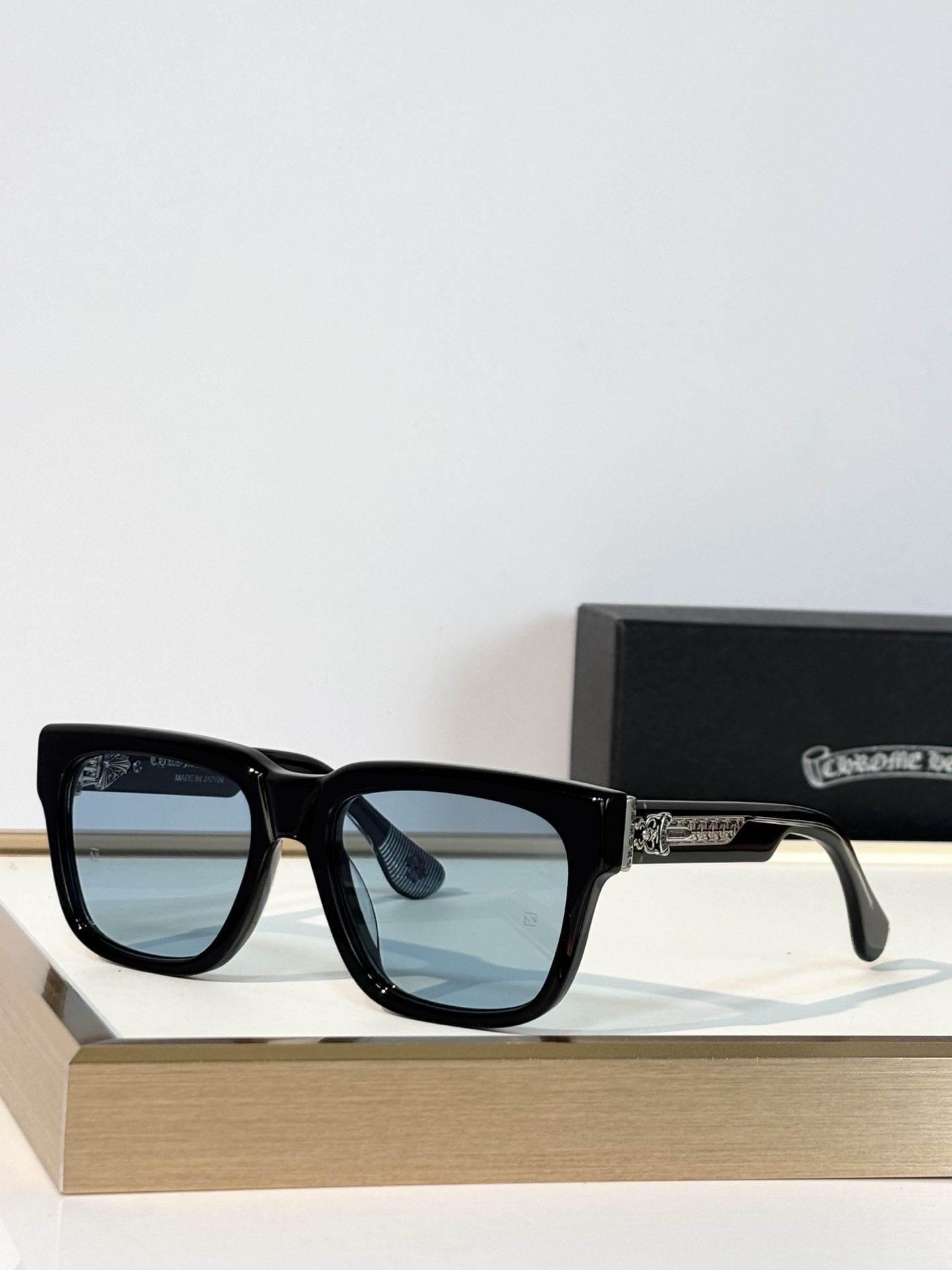 Chrome Hearts MODEL: BOX OFFICER MIST SIZE:56口19-145 