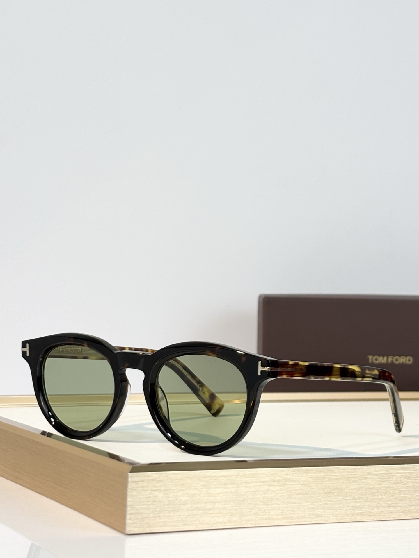 TOM FORD Mod：FT 1325 Size：47口23-145 