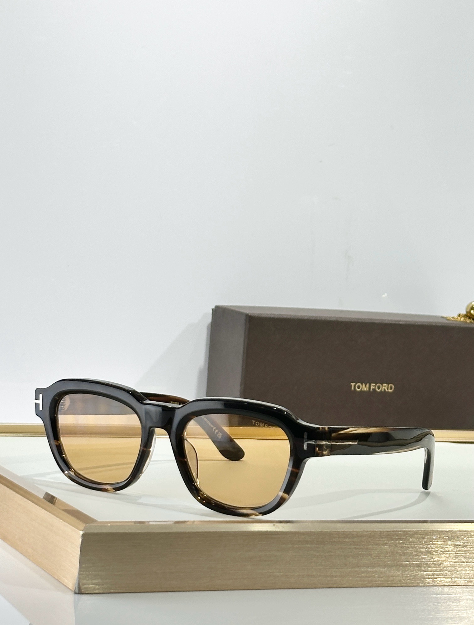 𝐓𝐎𝐌 𝐅𝐎𝐑𝐃 MOD：FT1226 size： 52-20-135 
