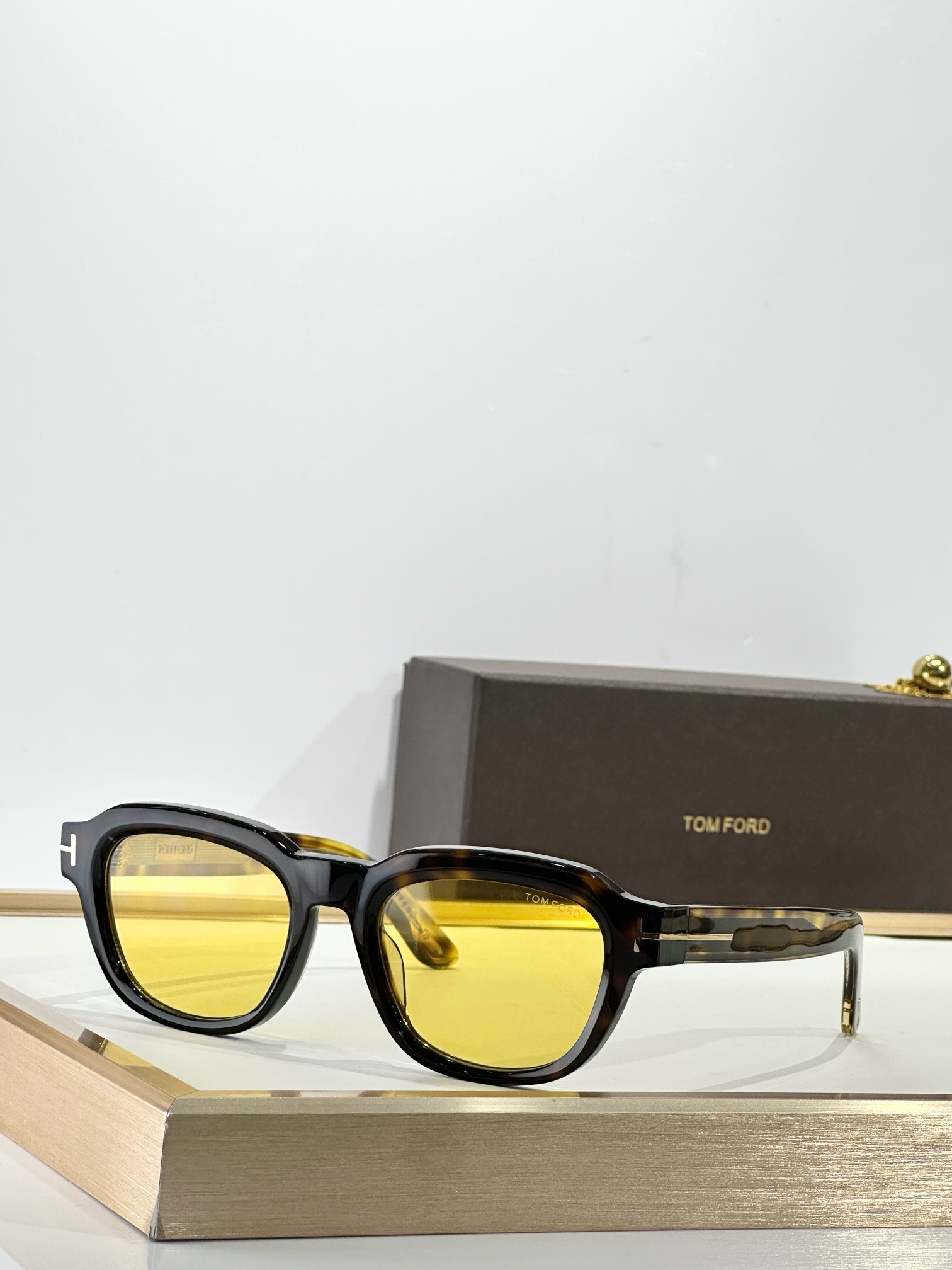𝐓𝐎𝐌 𝐅𝐎𝐑𝐃 MOD：FT1226 size： 52-20-135 