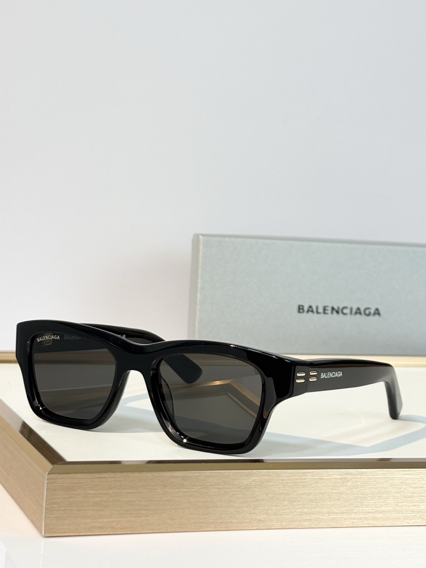 BALENCIAG* MODEL：BB7081 SIZE：50口19-140 