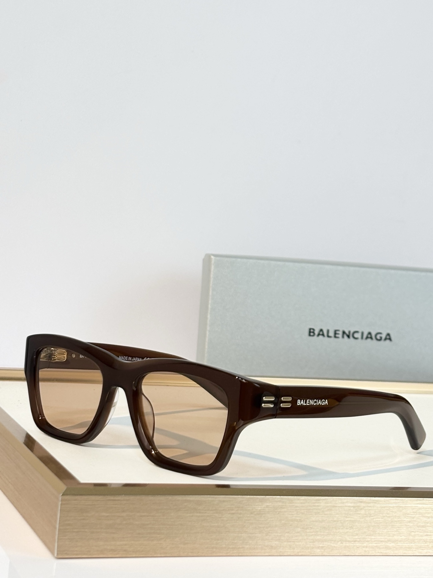 BALENCIAG* MODEL：BB7081 SIZE：50口19-140 