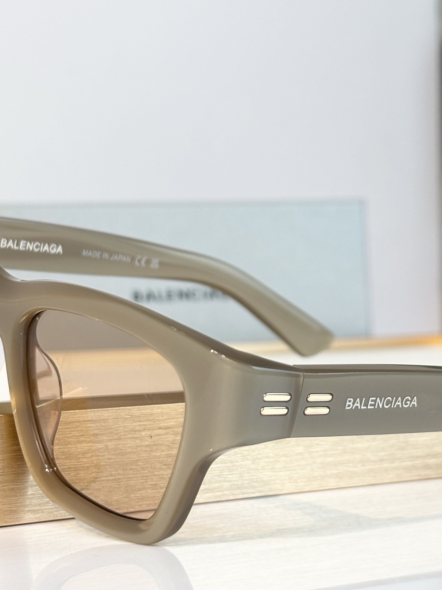 BALENCIAG* MODEL：BB7081 SIZE：50口19-140 