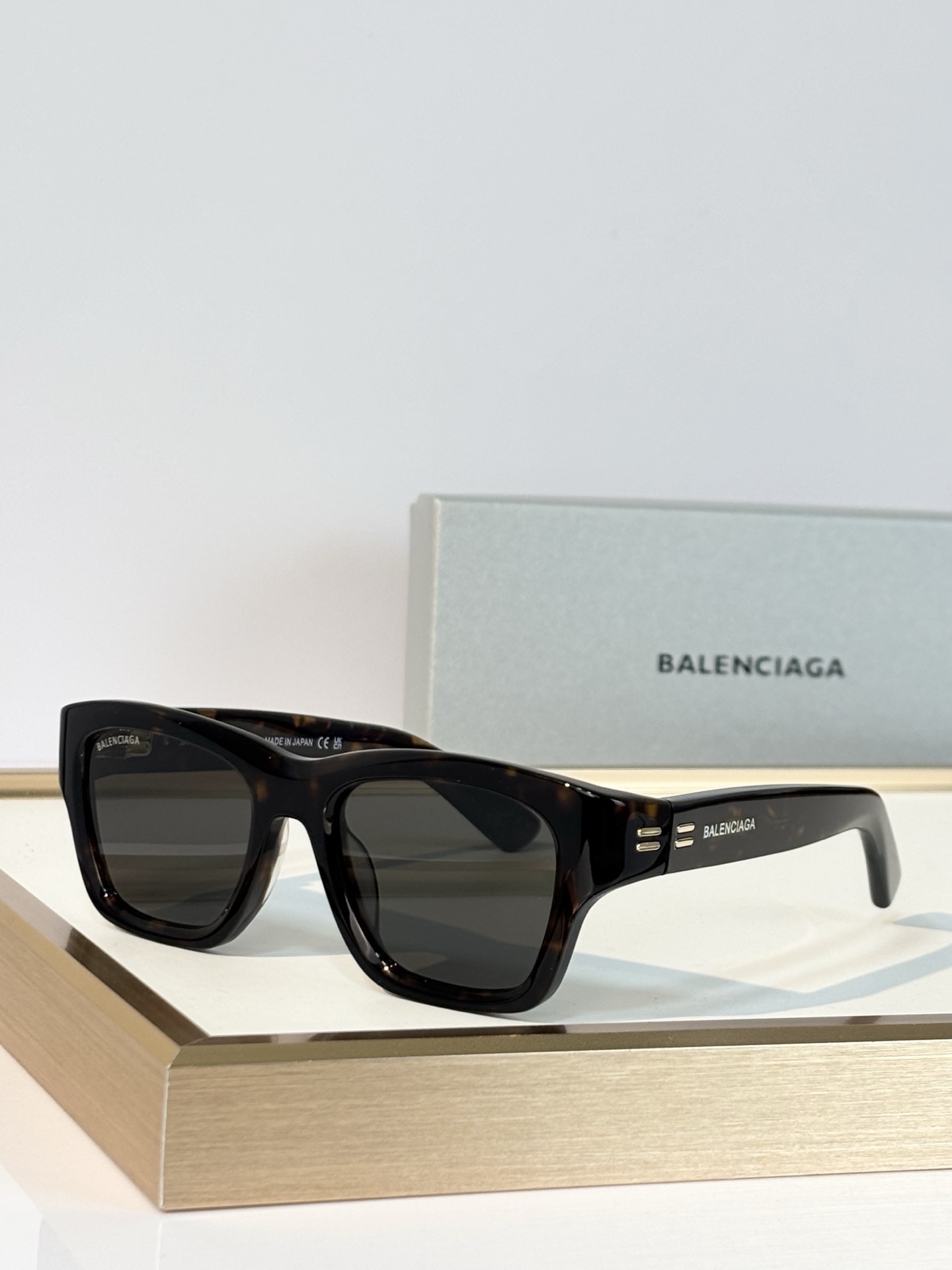 BALENCIAG* MODEL：BB7081 SIZE：50口19-140 