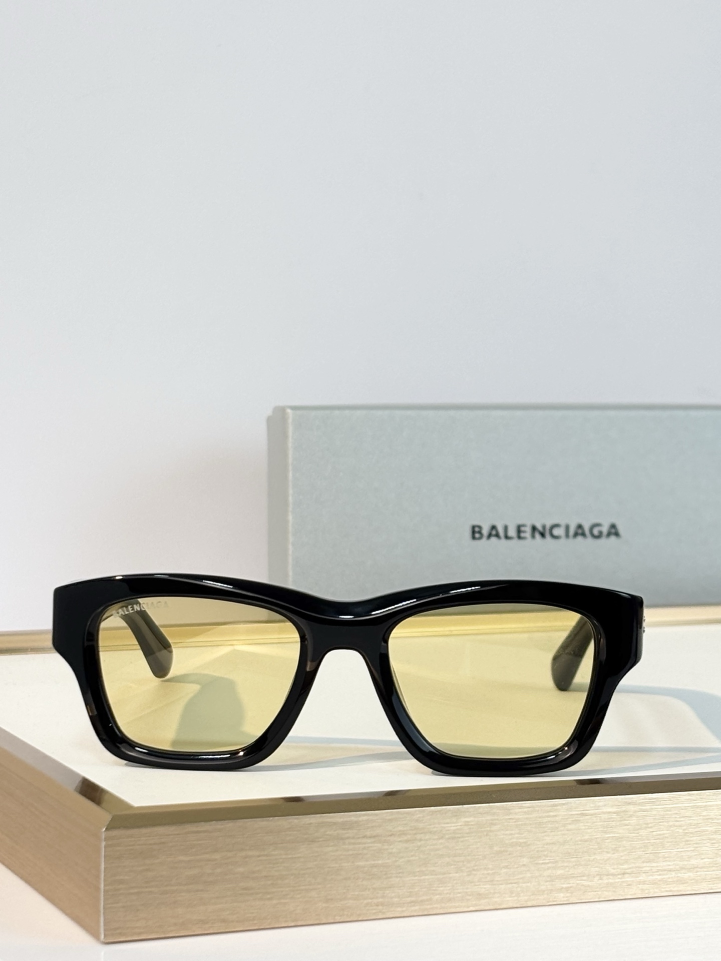 BALENCIAG* MODEL：BB7081 SIZE：50口19-140 