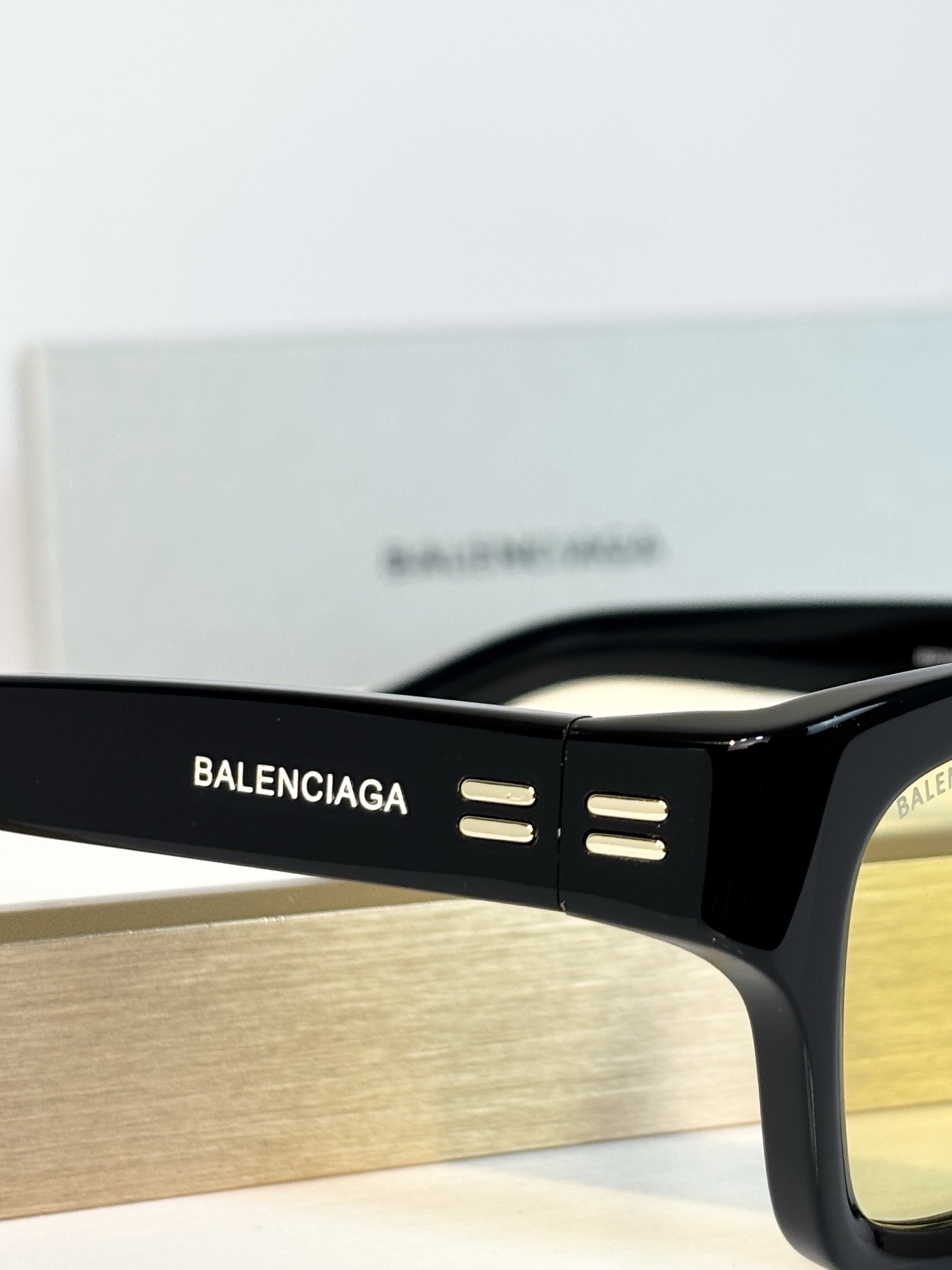 BALENCIAG* MODEL：BB7081 SIZE：50口19-140 