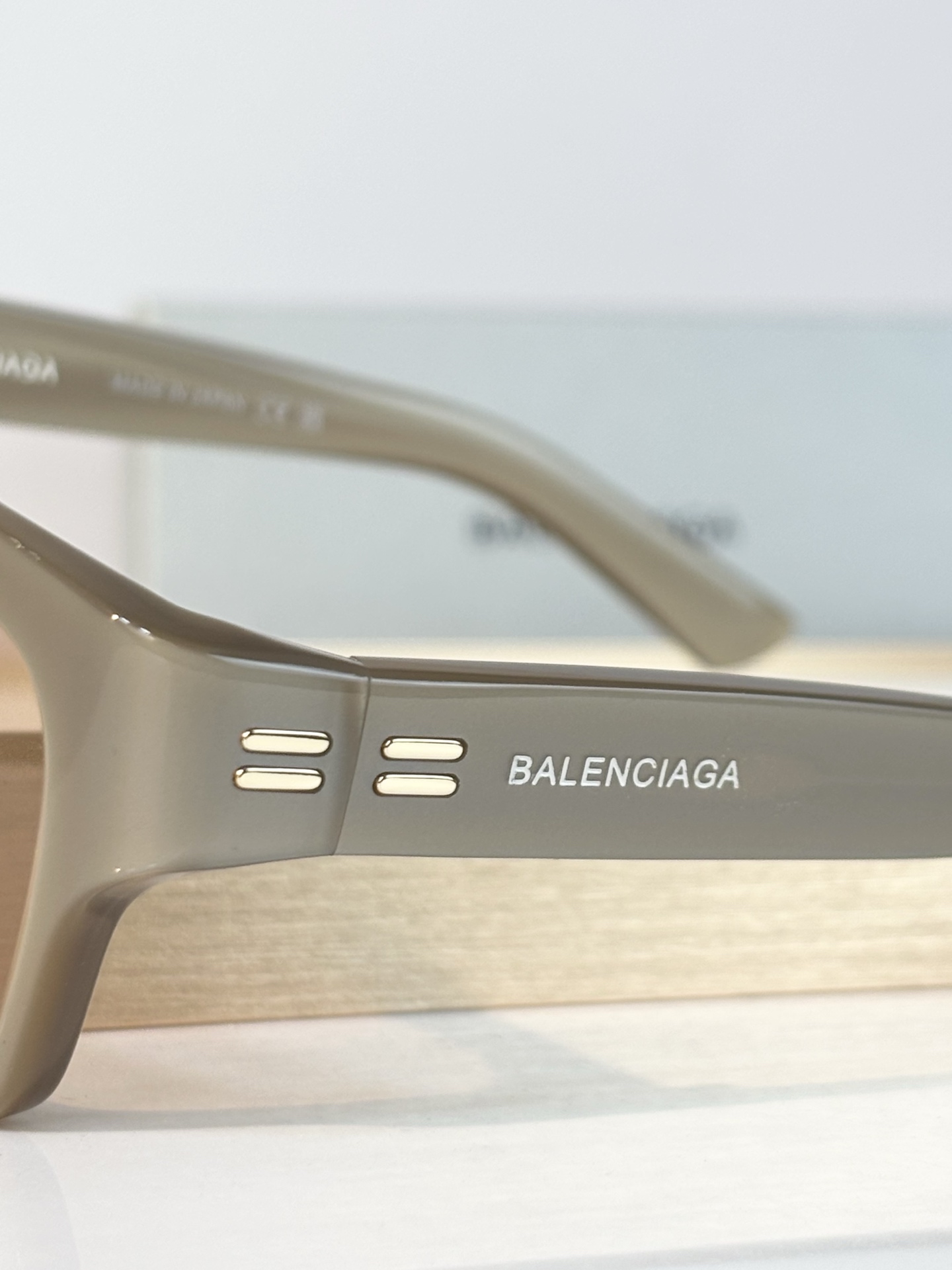 BALENCIAG* MODEL：BB7081 SIZE：50口19-140 