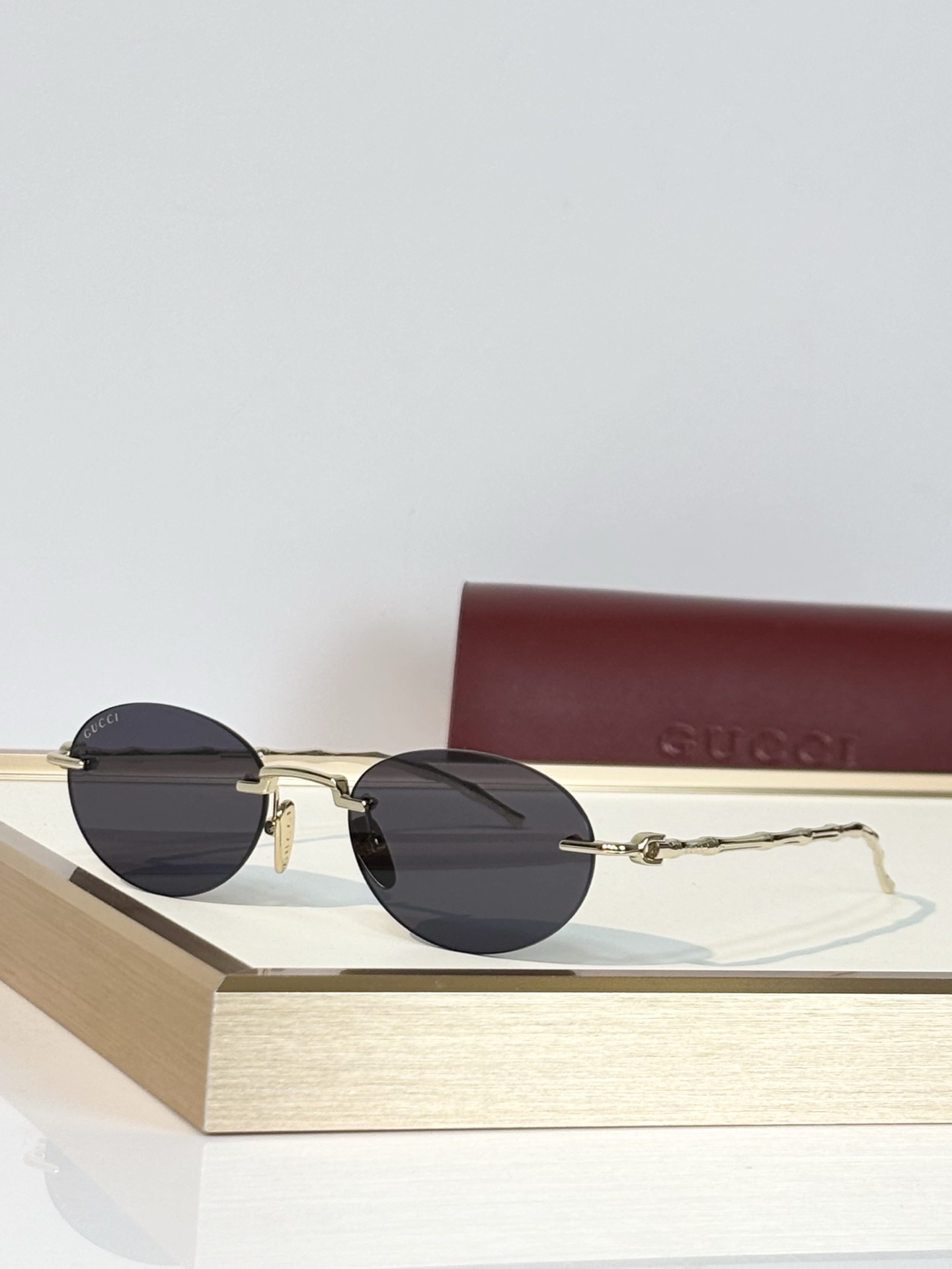 Gucc* Mod ：GG2385S Size：53口19-145 